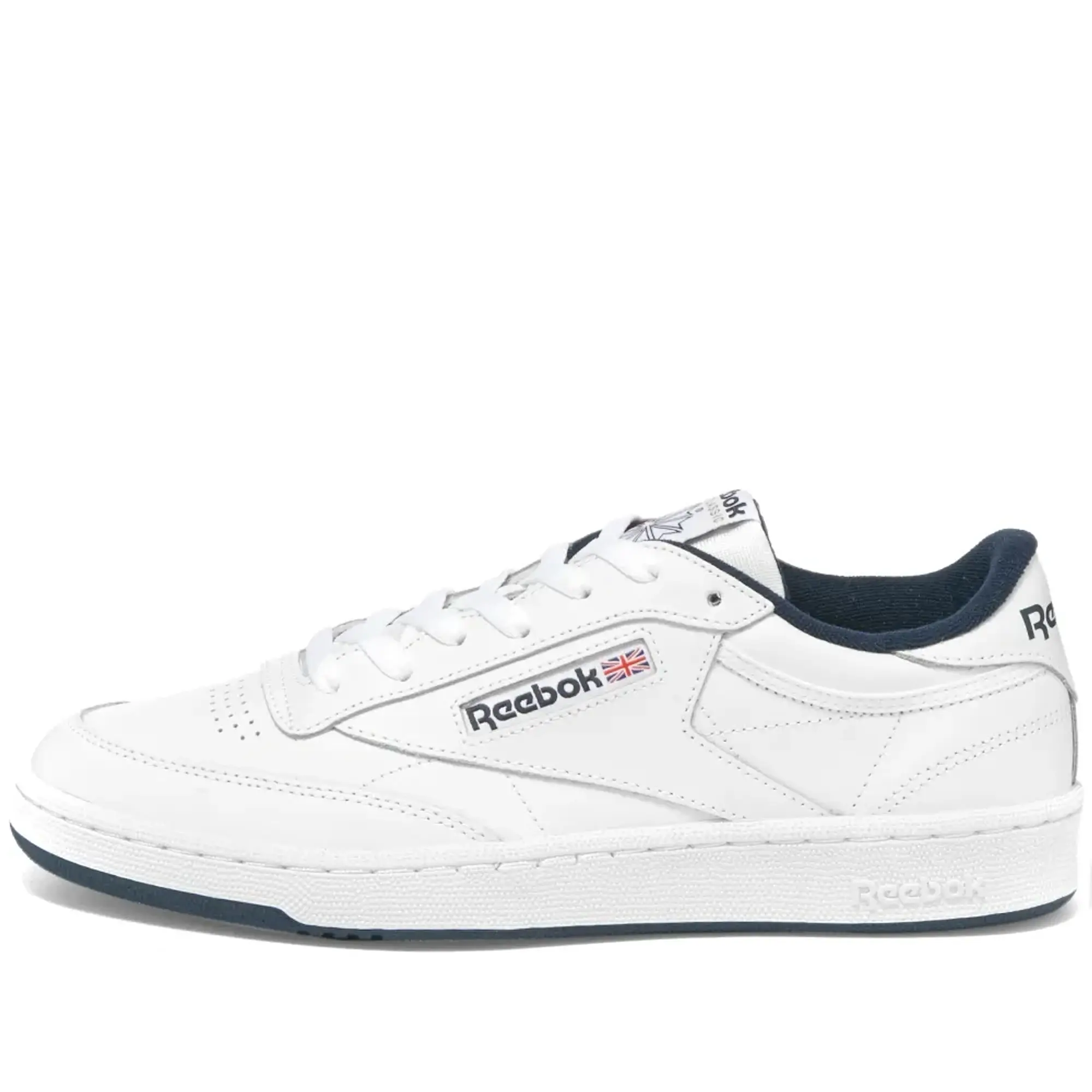 Reebok Classics Club C 85 Trainers In White With Navy Tab