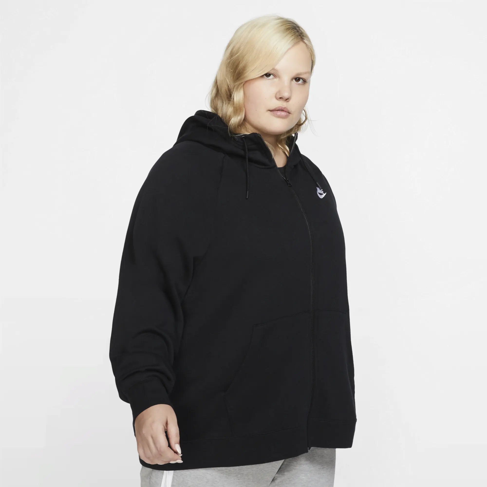 Nike Sportswear Essential Women's Full-Zip Hoodie - Black