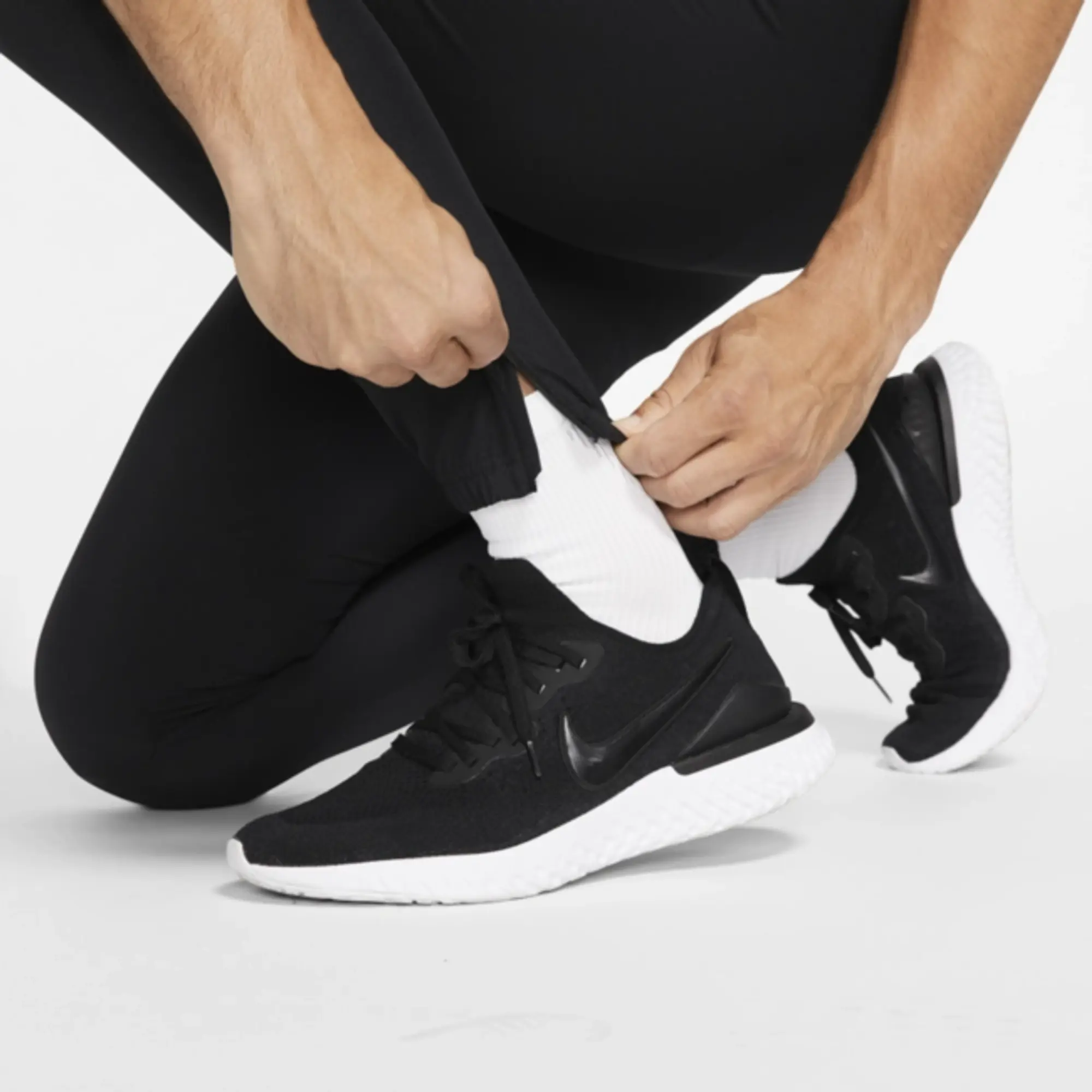 Nike Essential Men's Woven Running Trousers - Black | BV4833-010 ...