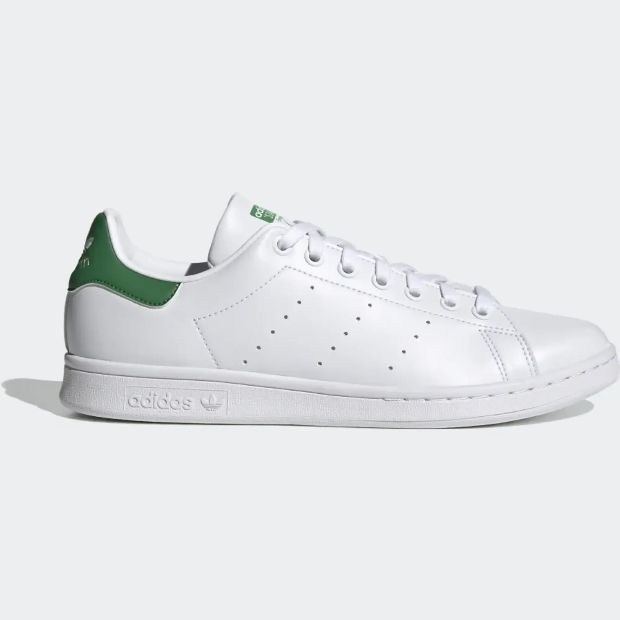 Adidas Originals Stan Smith Trainers In White With Green Tab - White