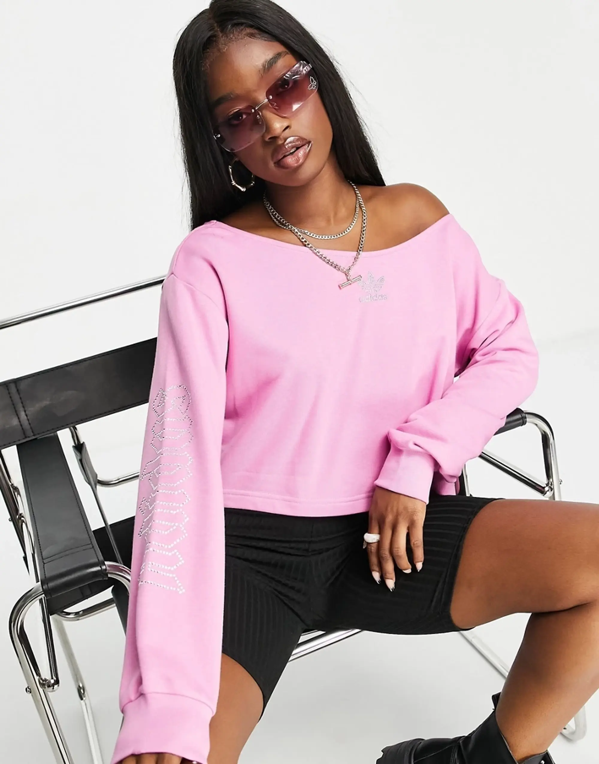 Adidas Originals '2000S Luxe' Velour Slouchy Cropped Sweatshirt In Pink With Diamante Logo