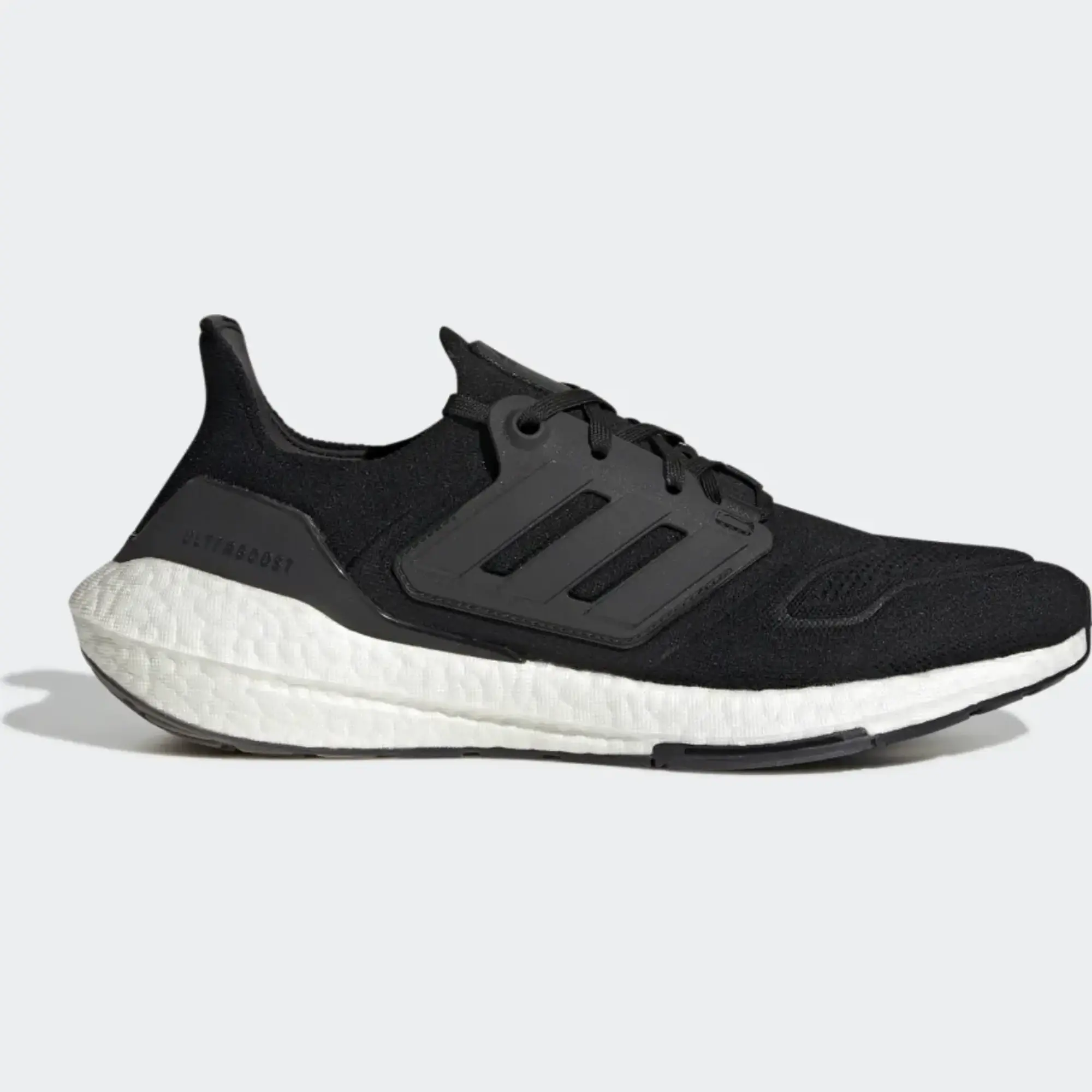 Adidas Running Ultraboost 22 Trainers In Black And White