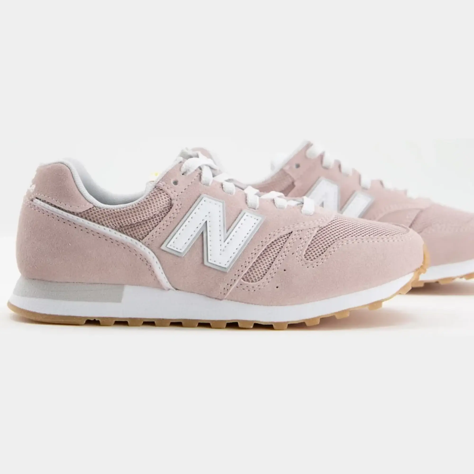 New Balance 373 Trainers In Pink And White