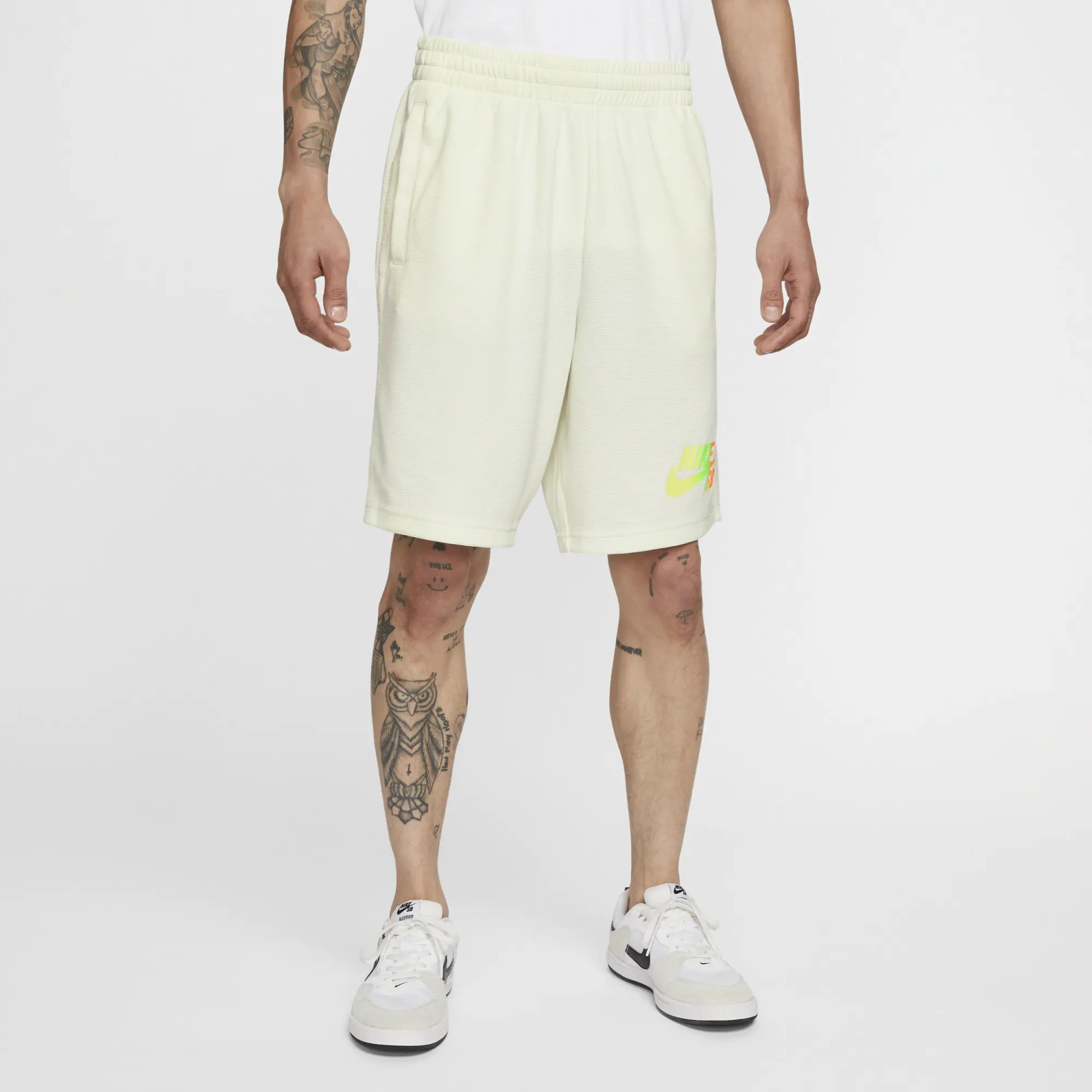 Nike SB Sunday Seasonal Skate Shorts - White | DH2968-133 | FOOTY.COM