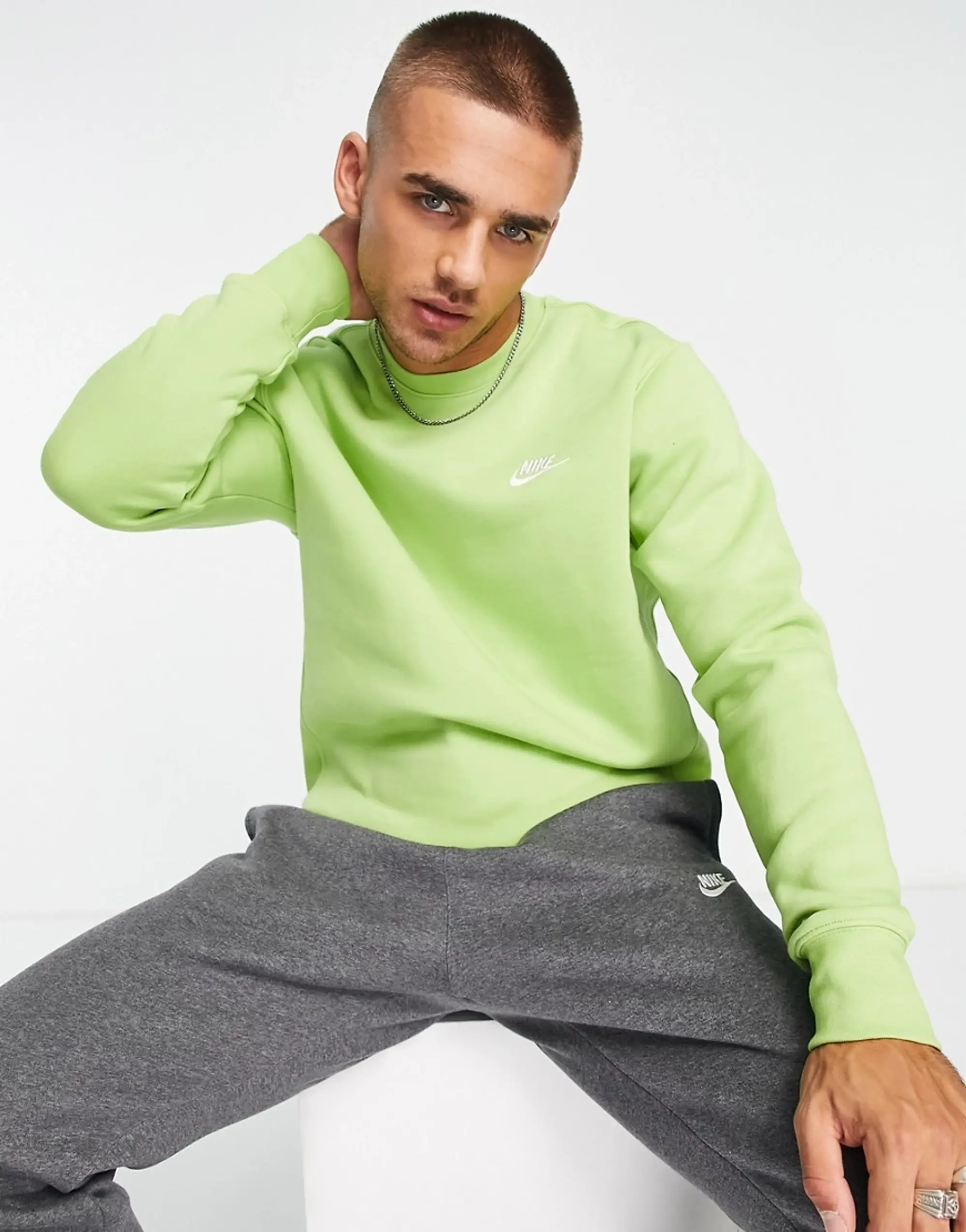 Nike Club Fleece Sweatshirt In Vivid Green