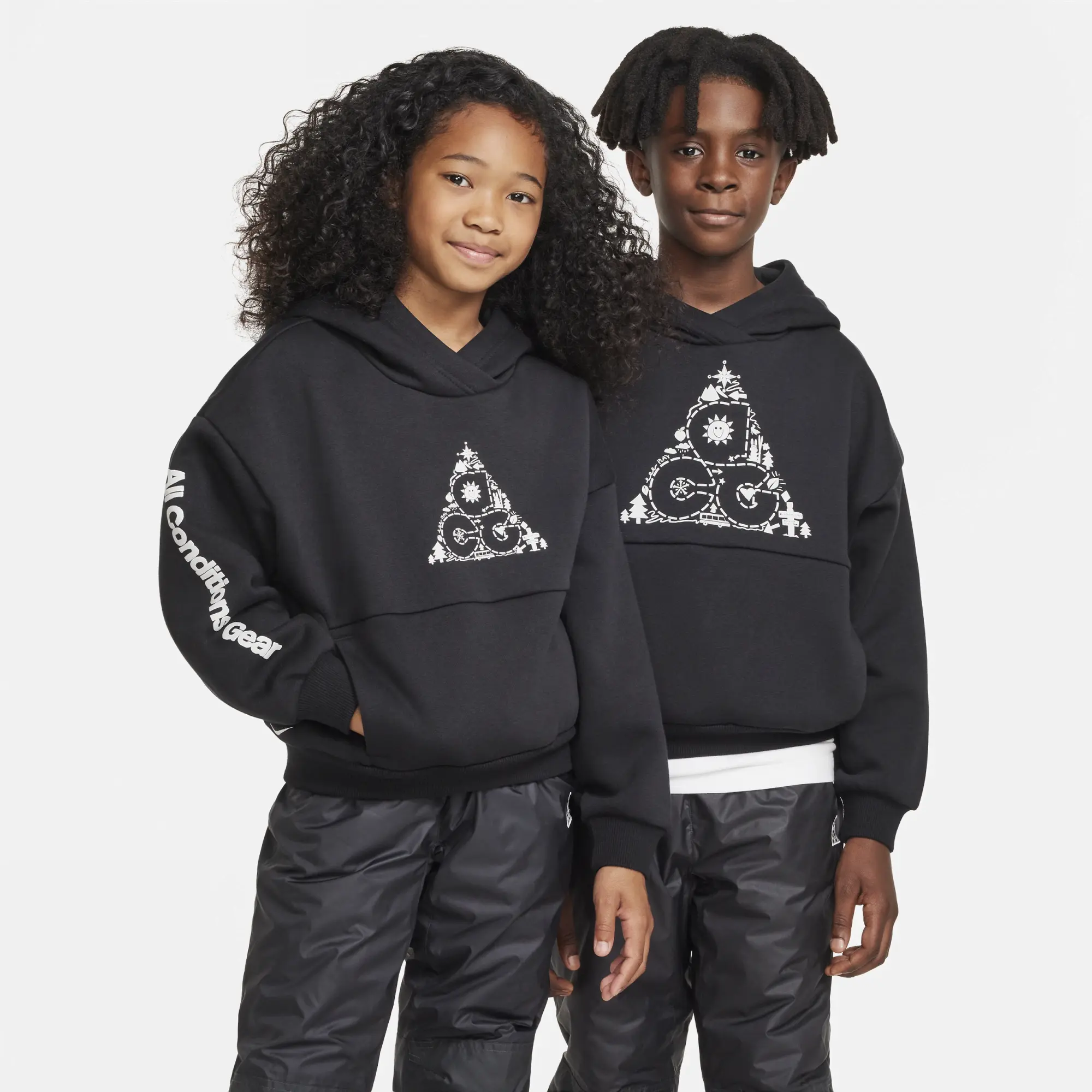 Nike ACG Icon Fleece Older Kids' Oversized Hoodie - Black