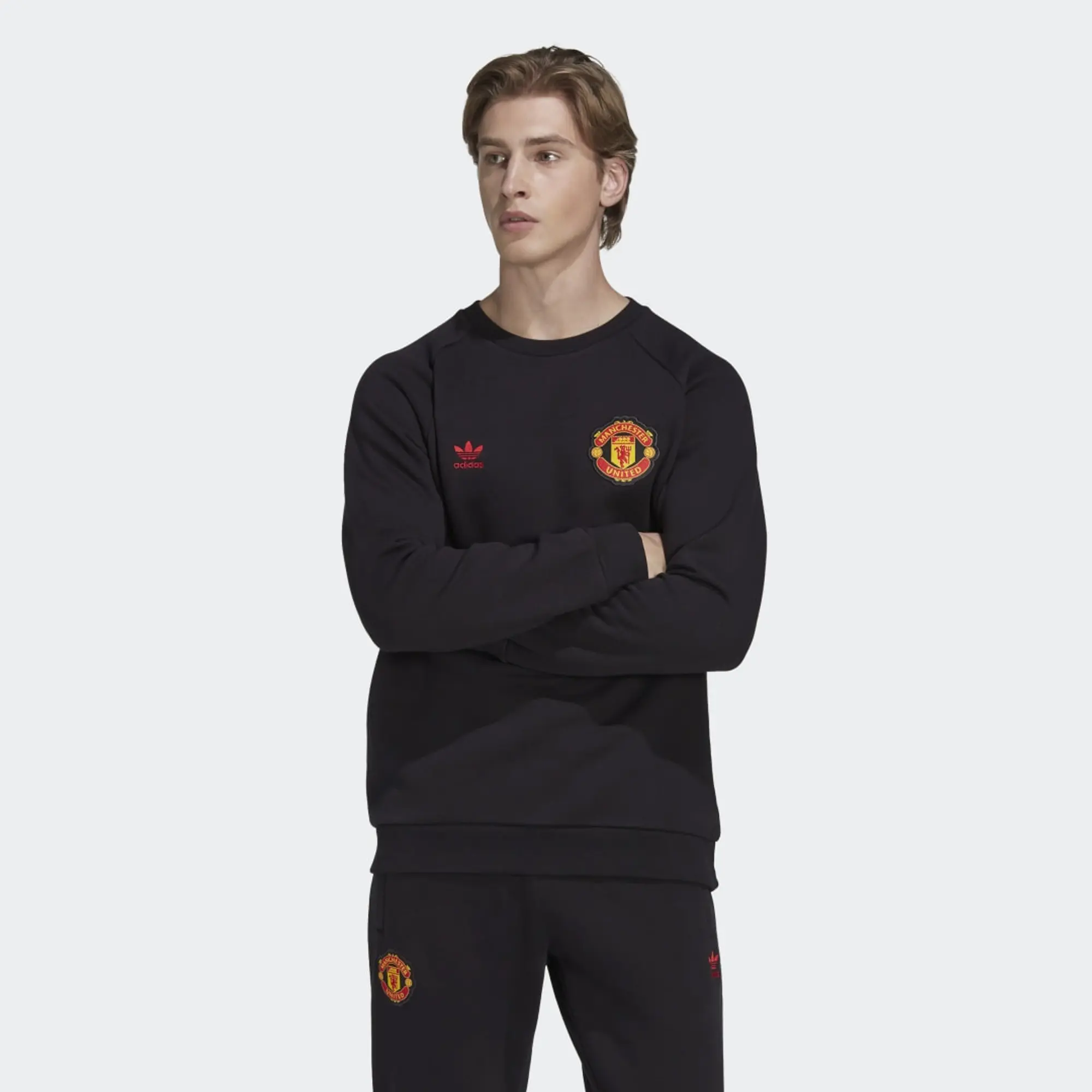 adidas Manchester United x Originals Essentials Crew Sweater - Black