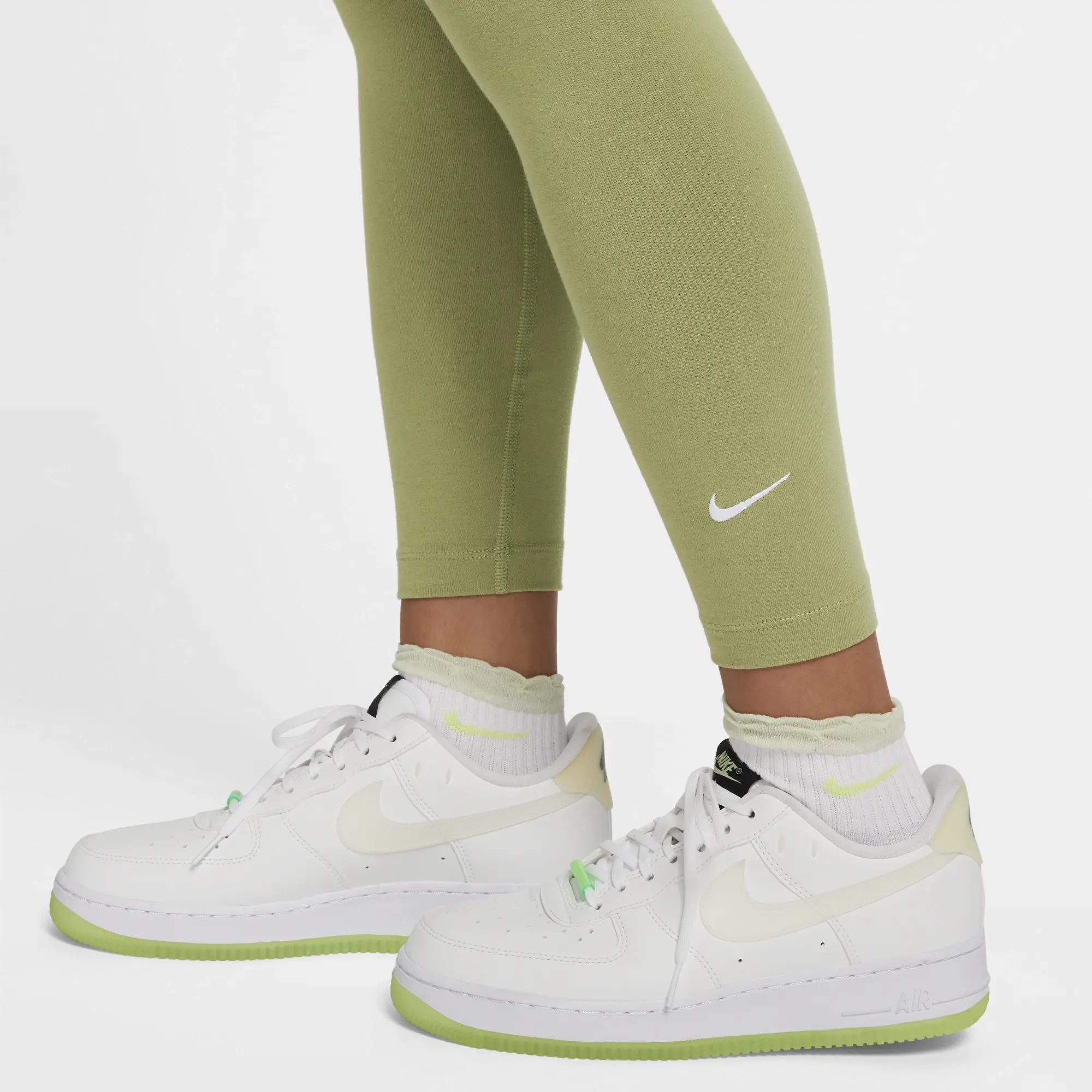 Nike Sportswear Essential Women's 7/8 Mid-Rise Leggings