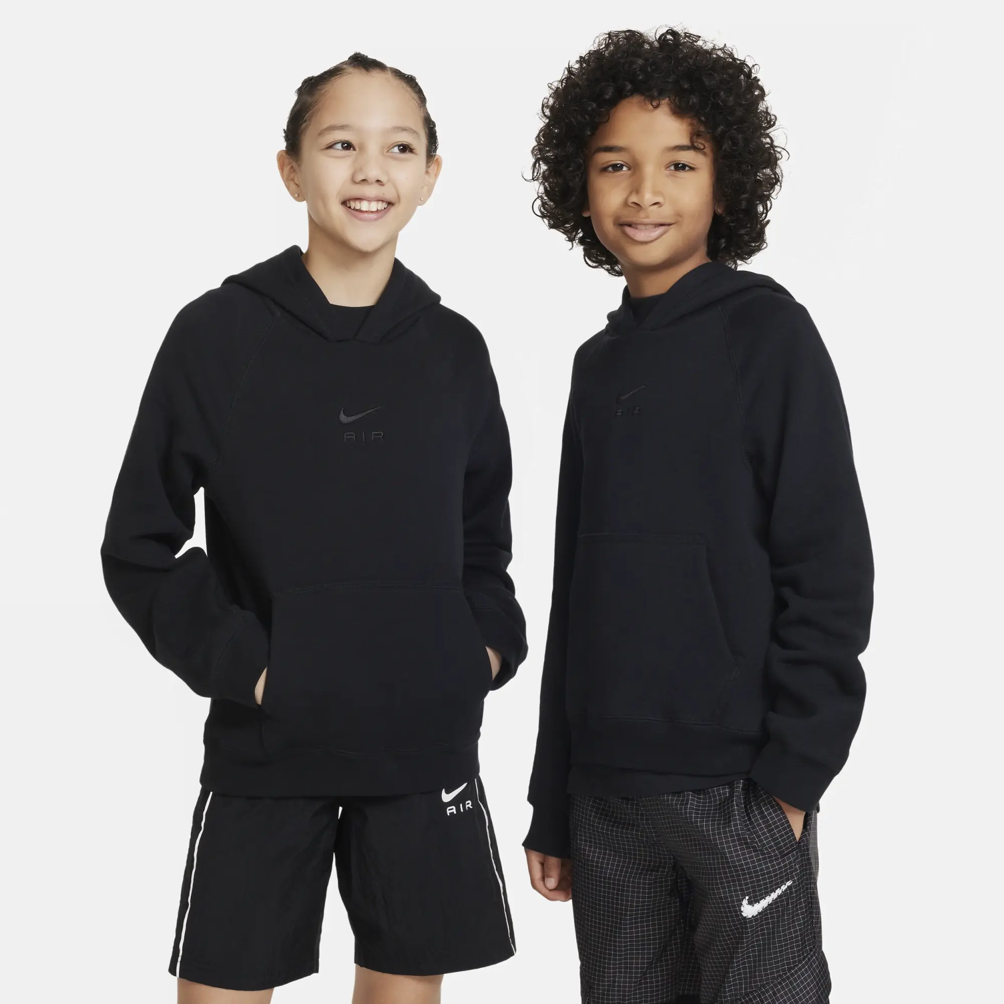 Nike Air Older Kids' Pullover Hoodie - Black