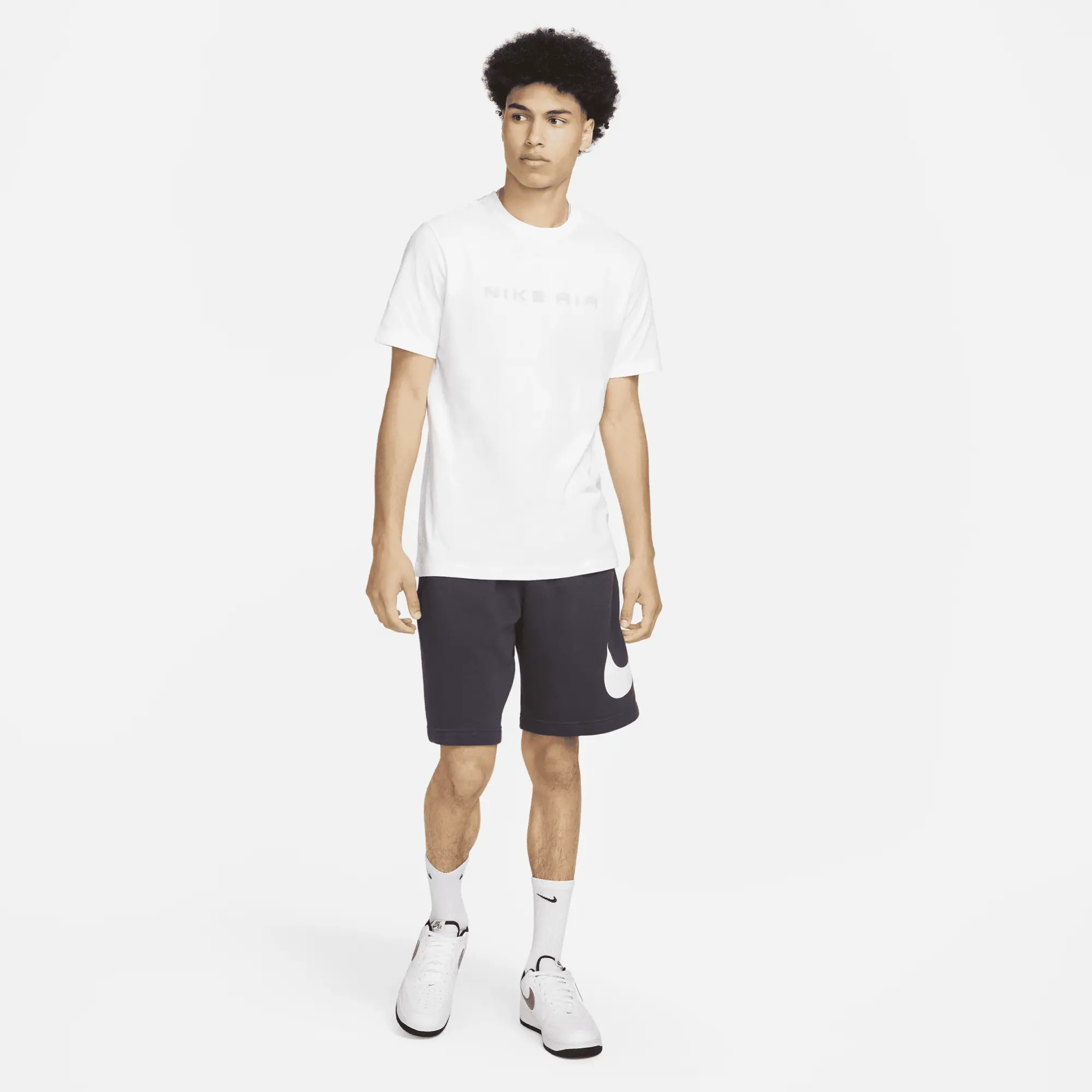 Nike Sportswear Men's T-Shirt - White | DZ2891-100 | FOOTY.COM