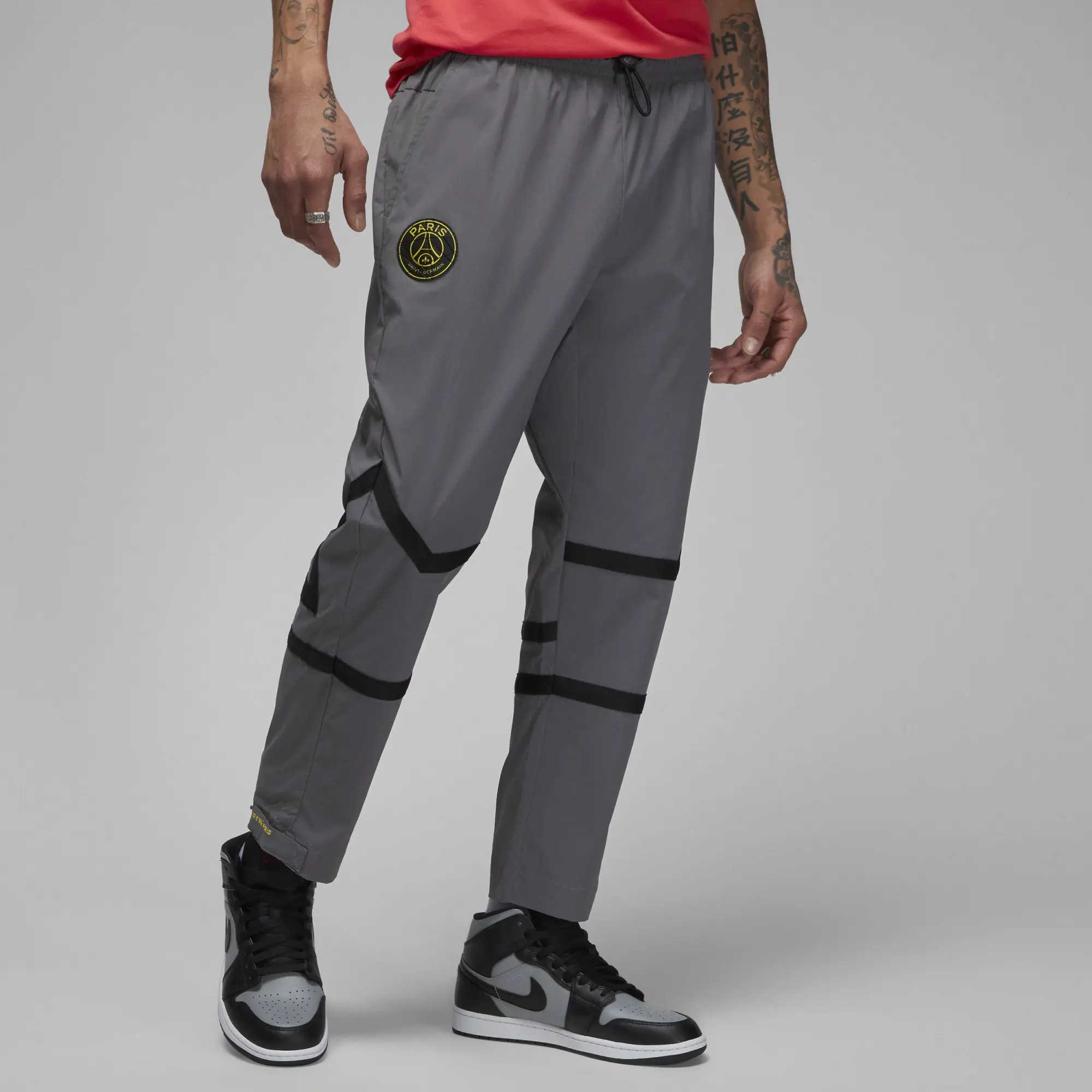 Nike Paris Saint-Germain Men's Woven Trousers - Grey