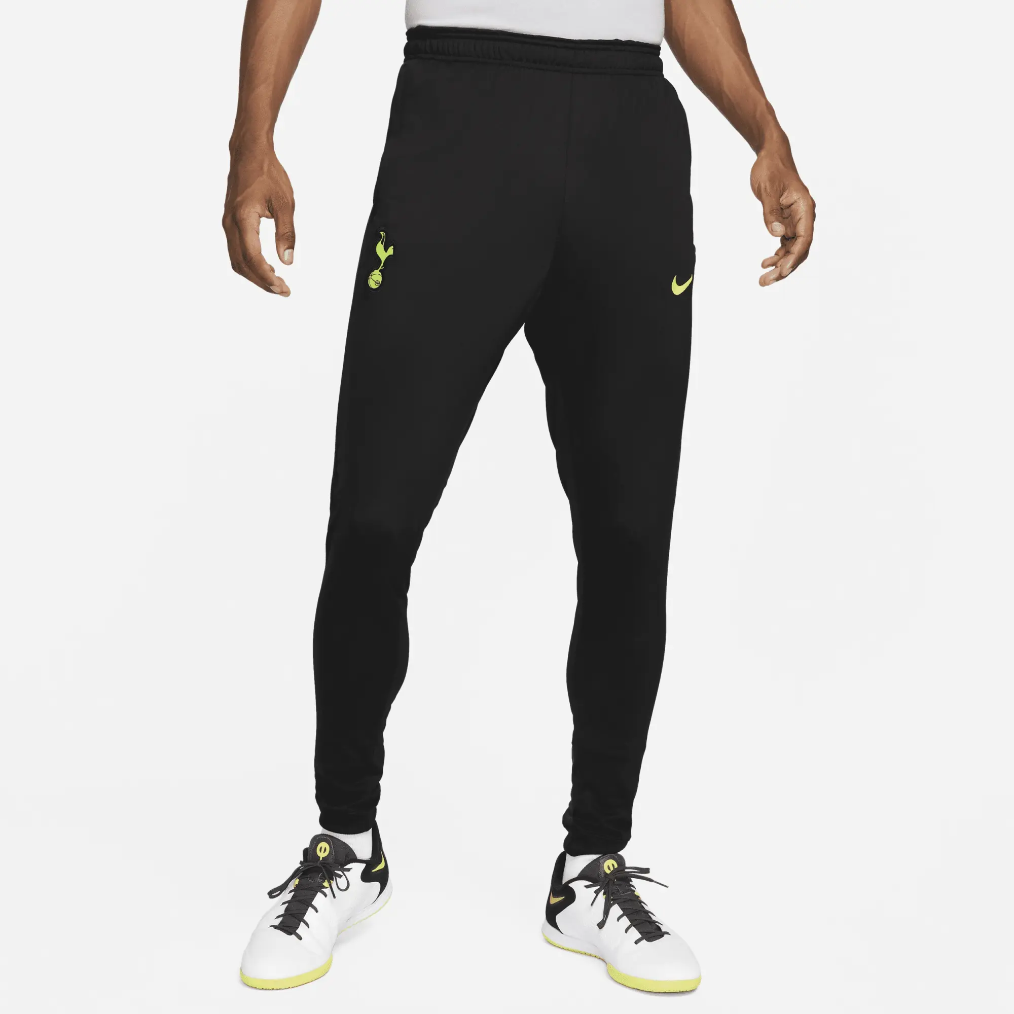 Nike 2022-2023 Tottenham Strike Track Pants (Black)