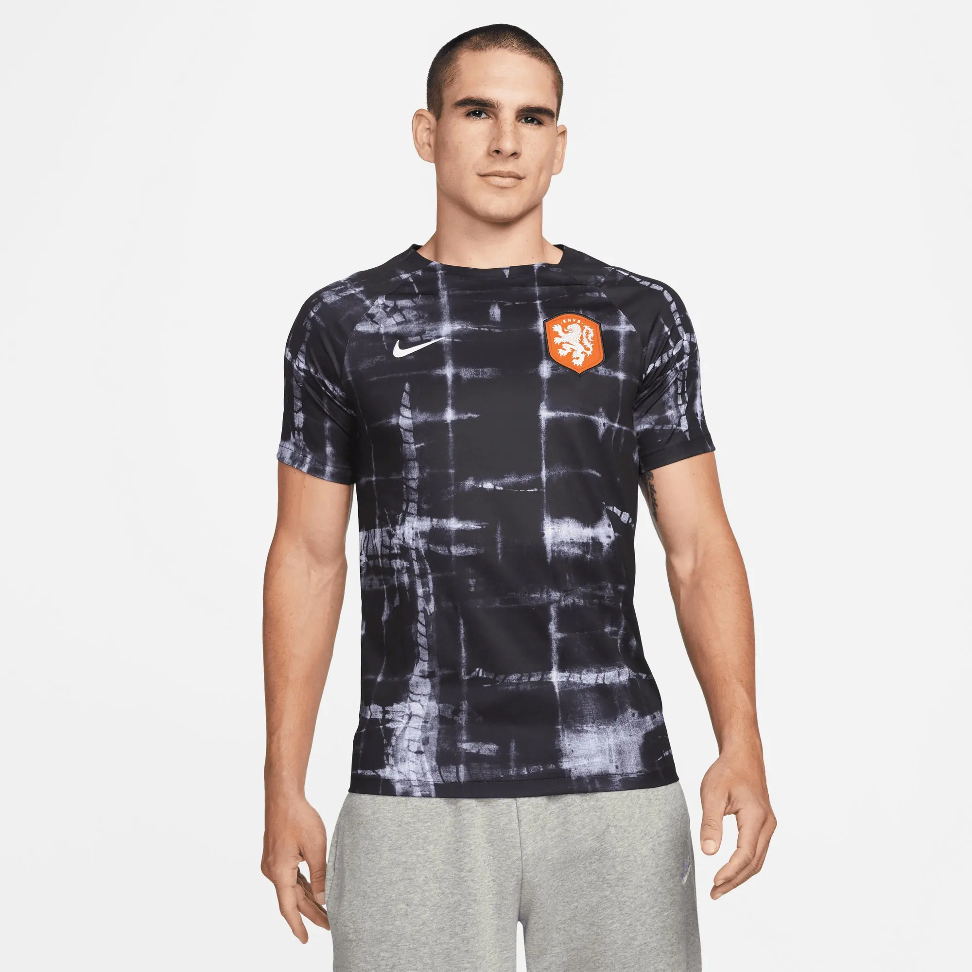 Nike Netherlands Mens SS Pre-Match Home Shirt 2022