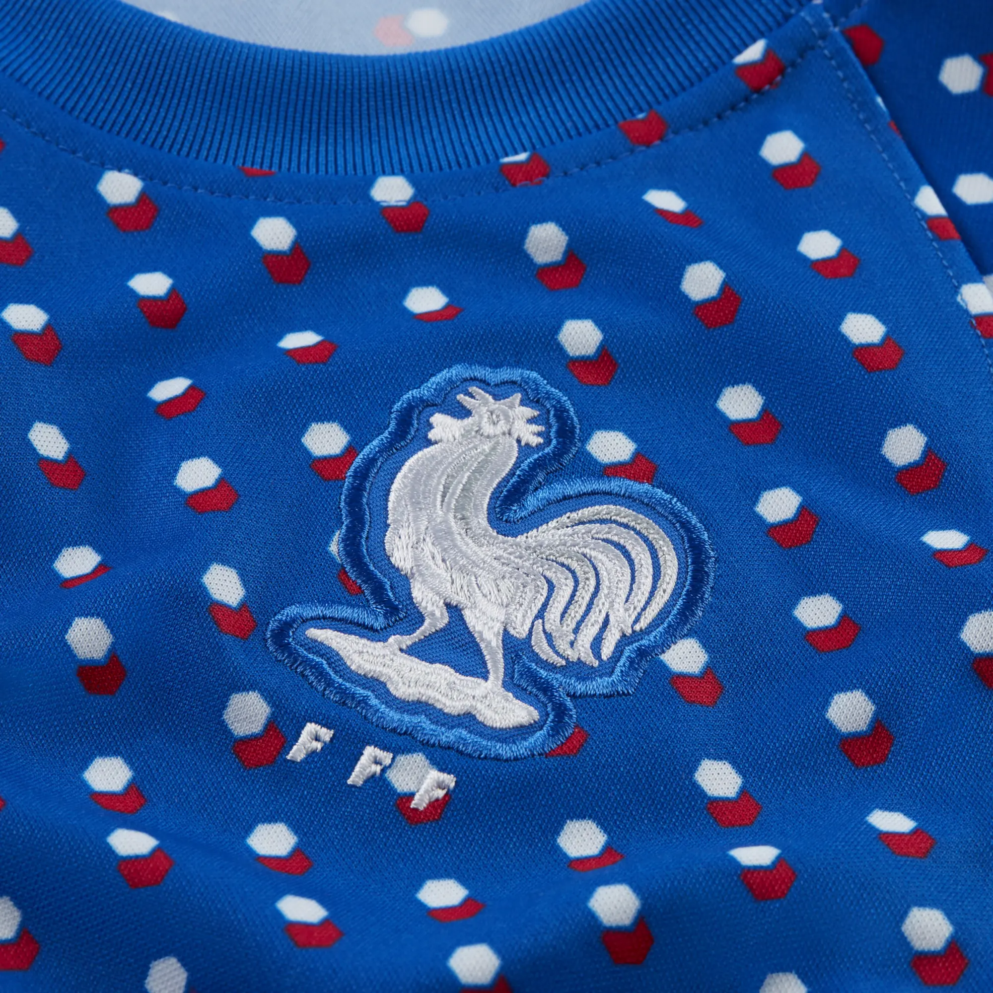 Nike France Kids SS Pre-Match Home Shirt 2022