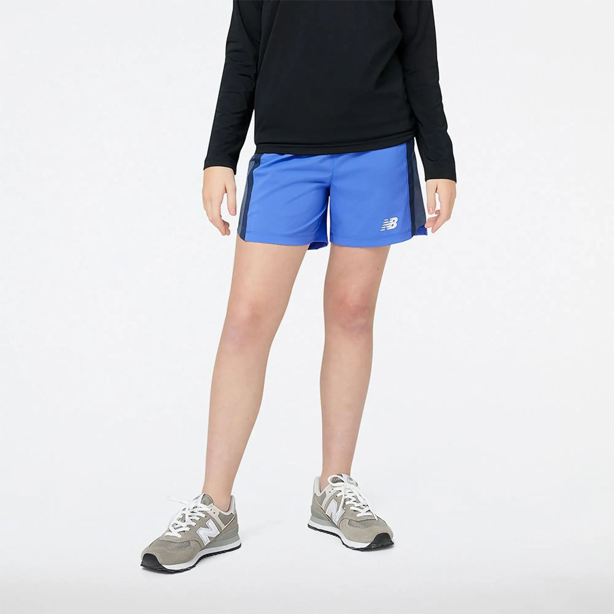 New Balance Unisex Accelerate Short in Black Polywoven