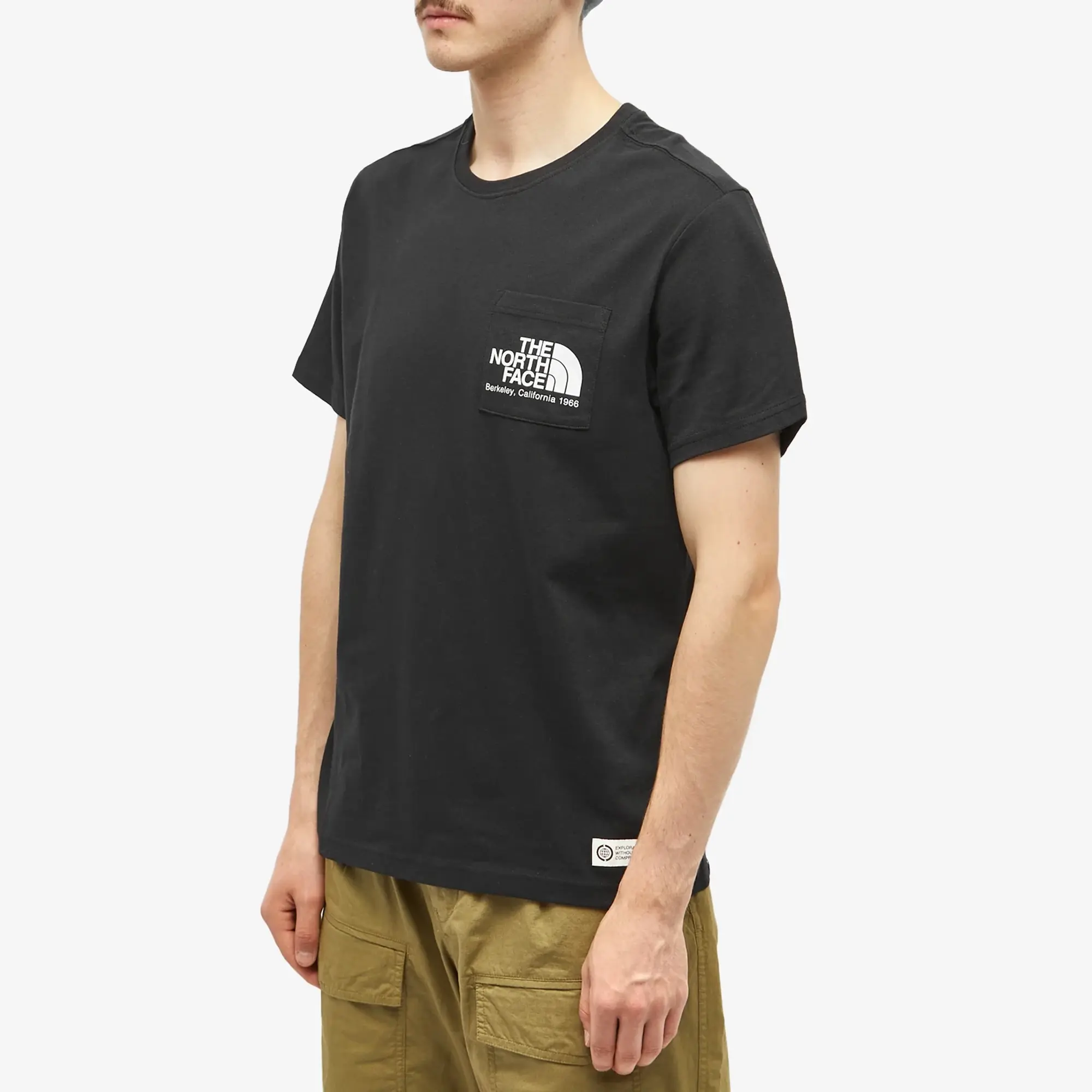 The North Face Men's Berkeley California Pocket T-Shirt Black