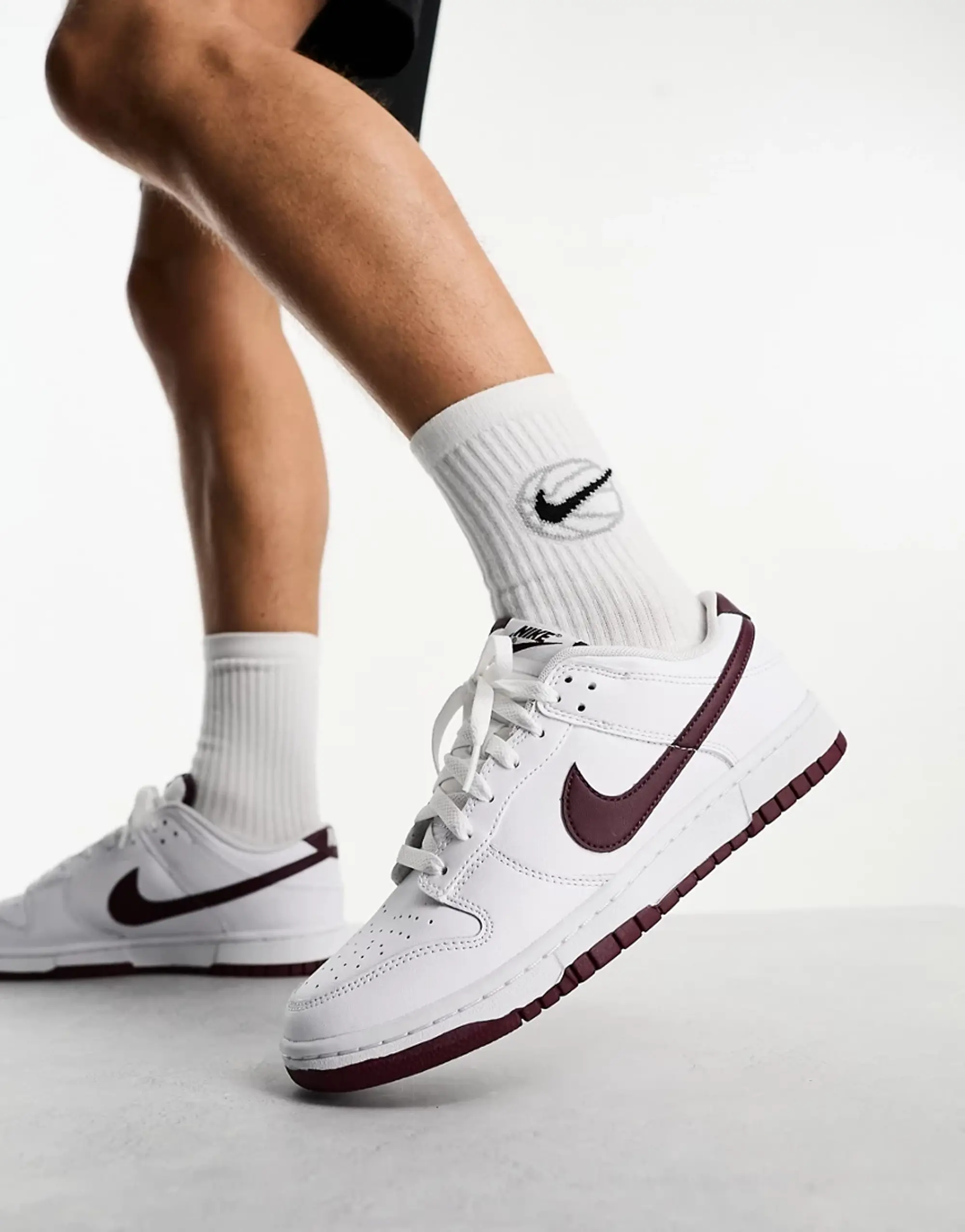 Nike Dunk Low - White, White