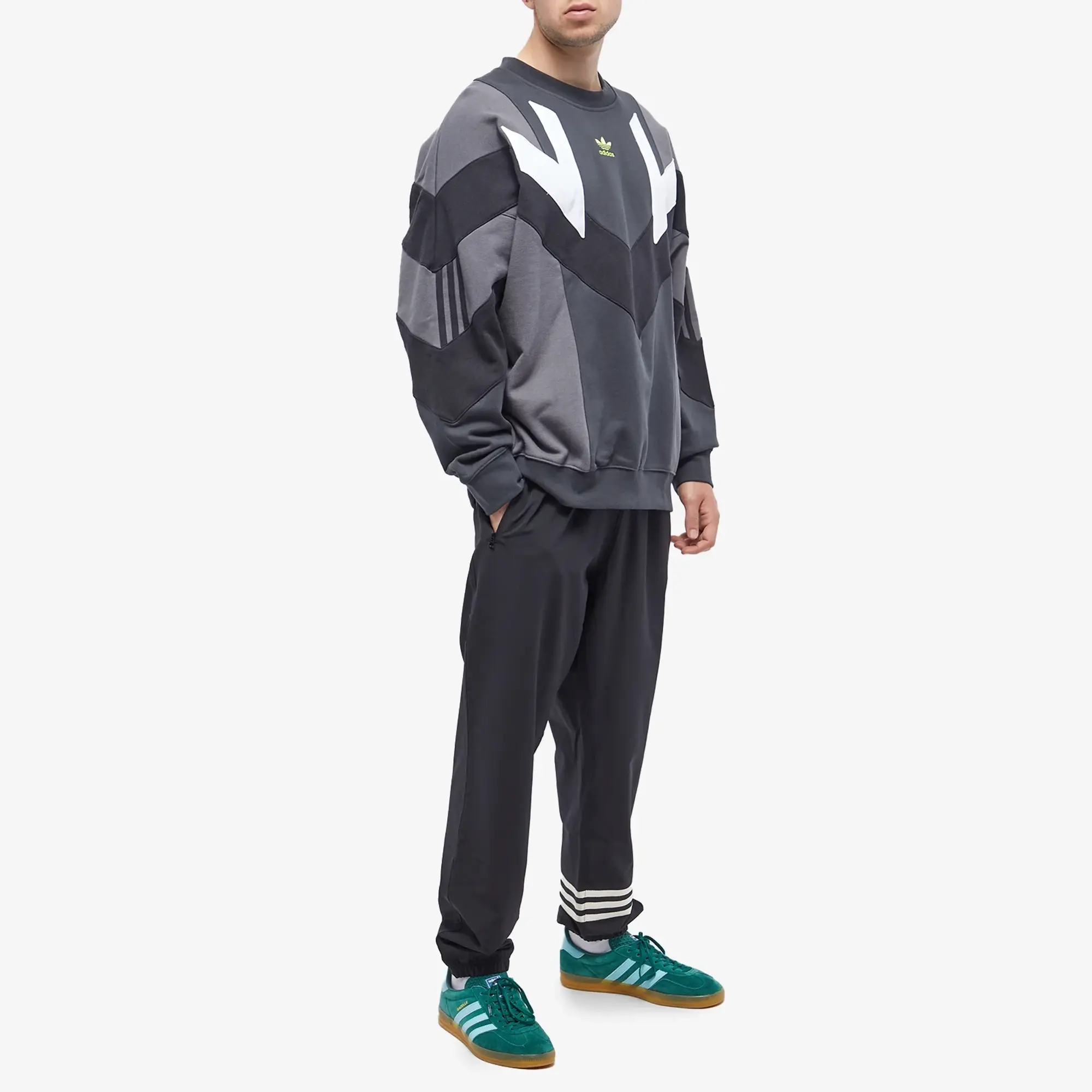 adidas Originals Adidas Men's Rekive Crew Sweat Carbon/Grey Five