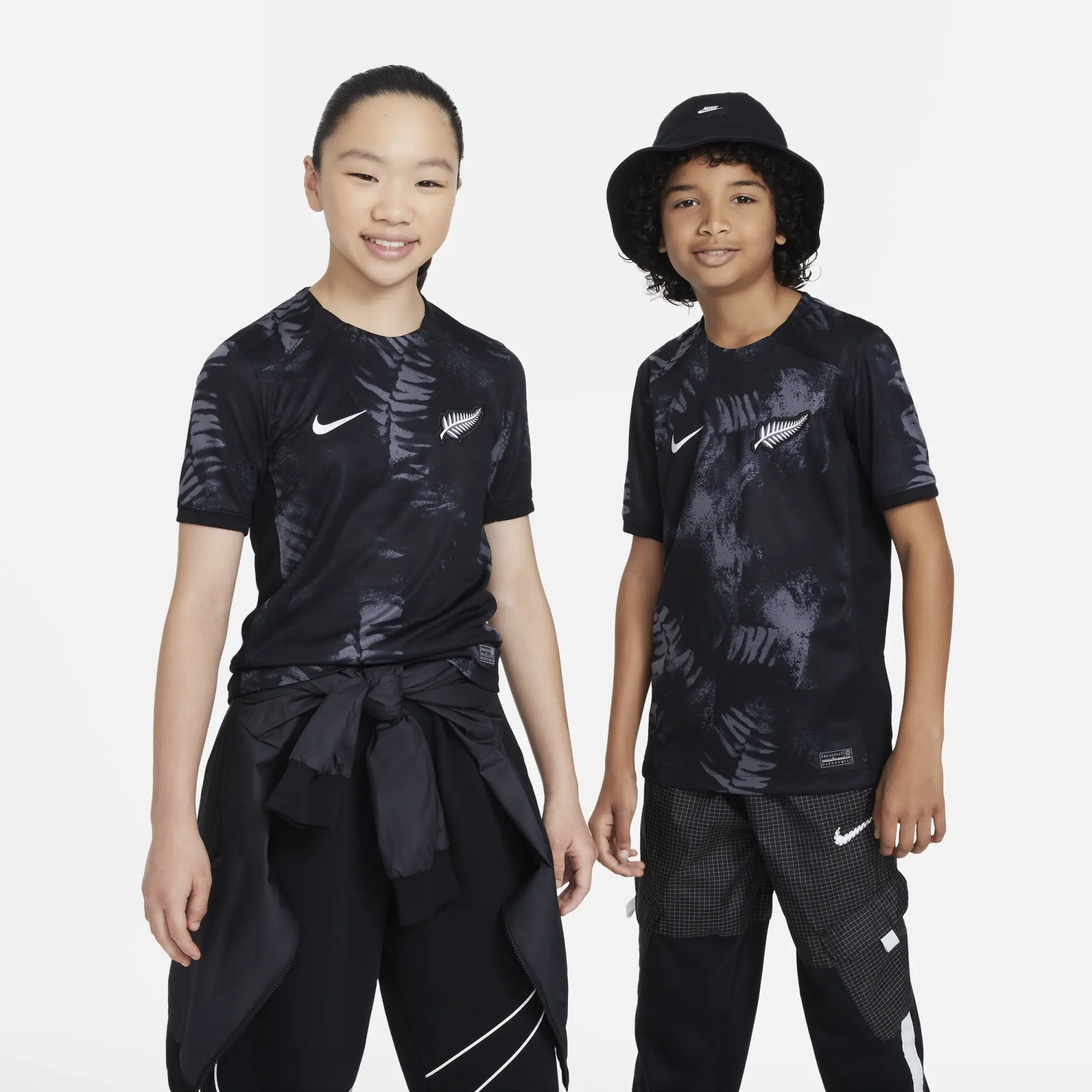 New Zealand 2023 Stadium Home Older Kids' Nike Dri-FIT Football Shirt - Grey