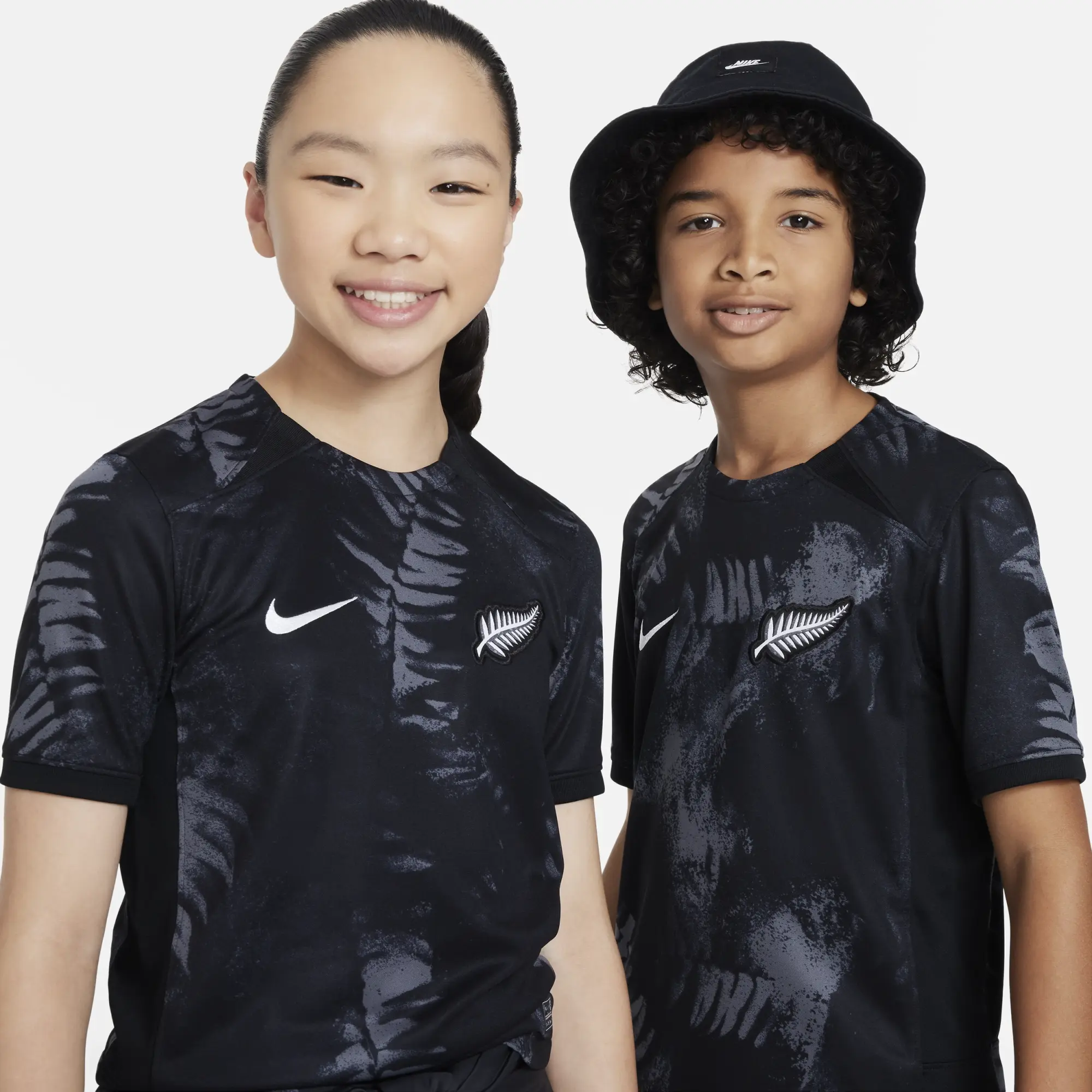 New Zealand 2023 Stadium Home Older Kids' Nike Dri-FIT Football Shirt - Grey