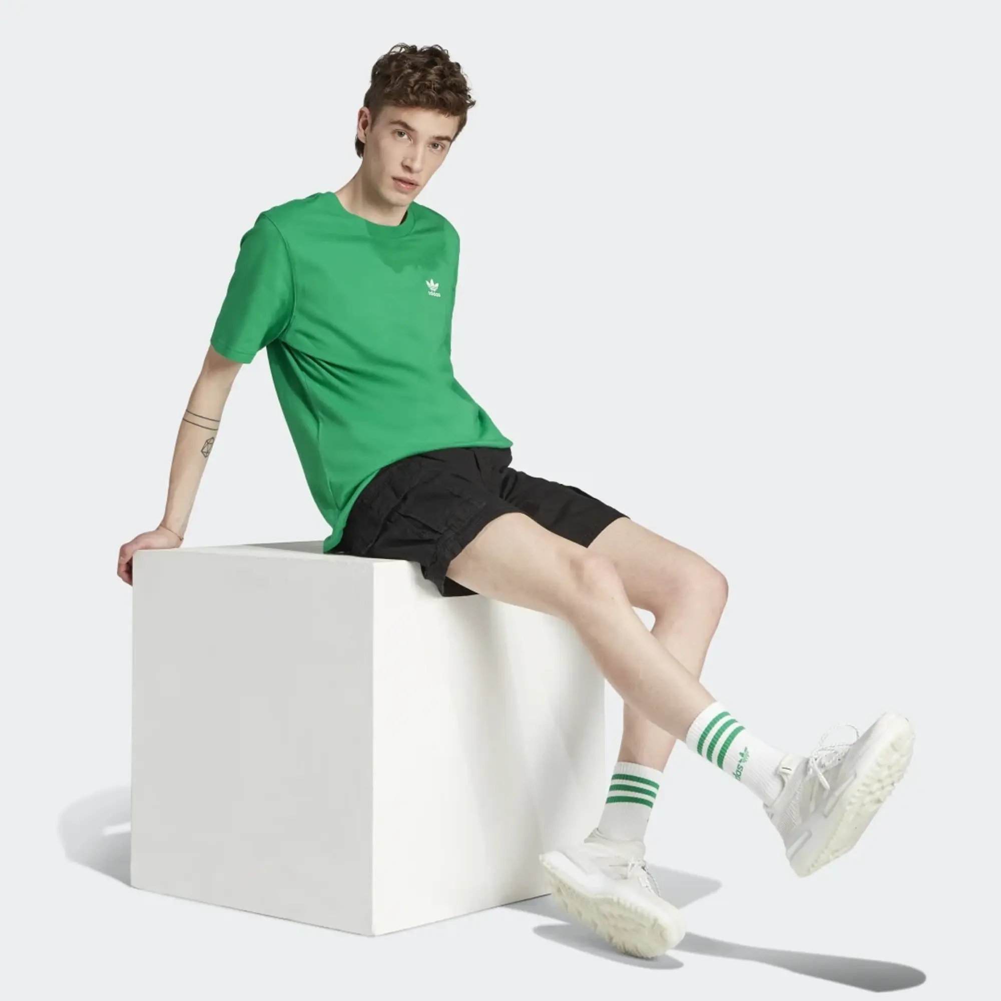 adidas Originals Trefoil Essentials T-Shirt - Green - Mens