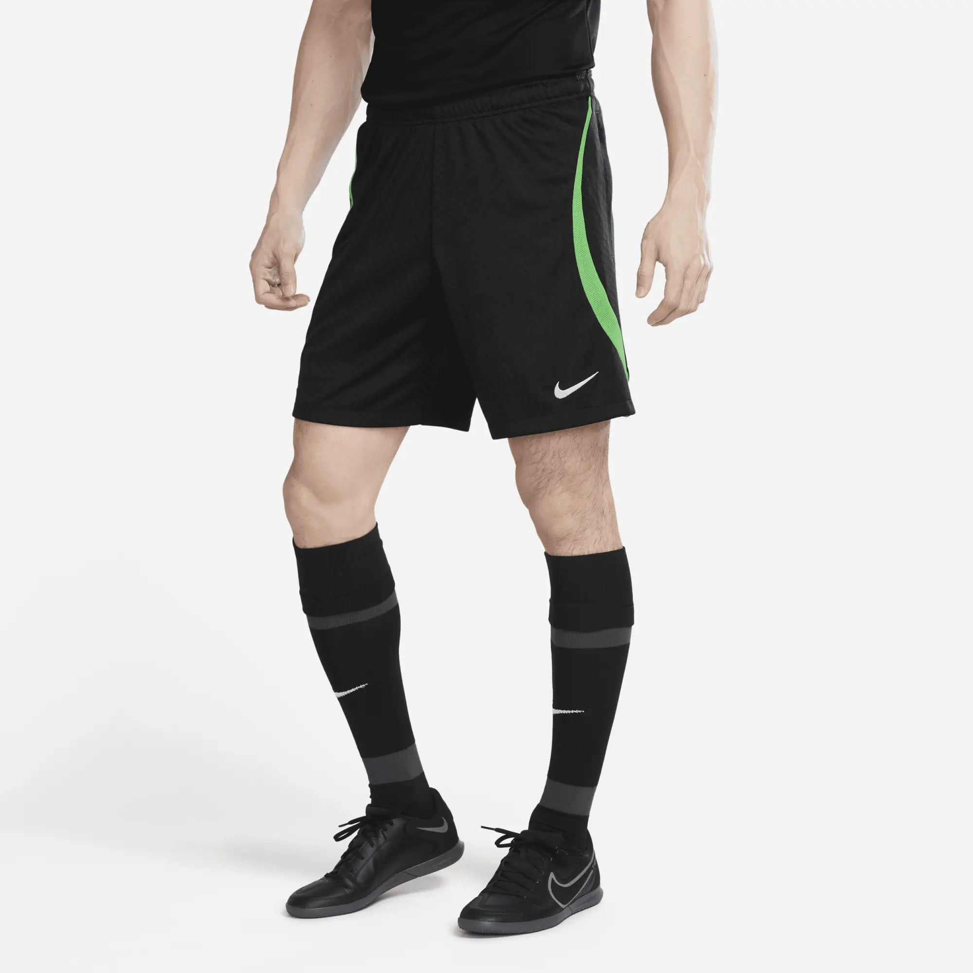 Nike Liverpool Dri-Fit Strike Shorts - Black 2023-2024 - XXL