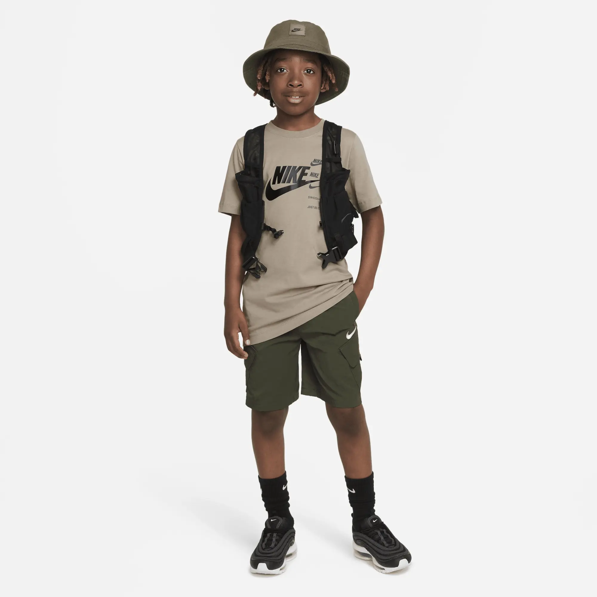 Nike Sportswear Standard Issue Older Kids' (Boys') T-shirt - Brown ...