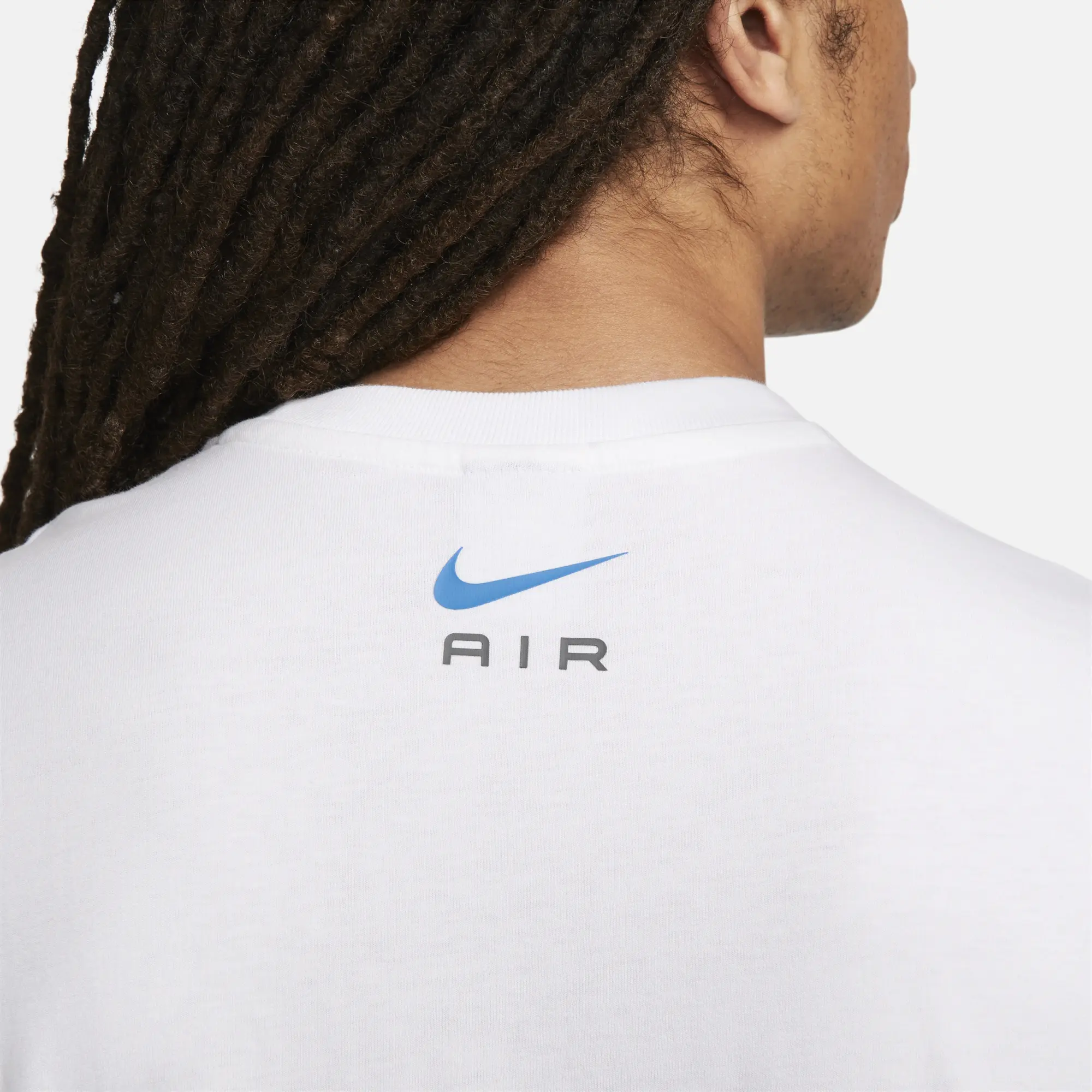 Nike Air Men's Graphic T-Shirt - White | FN7704-100 | FOOTY.COM