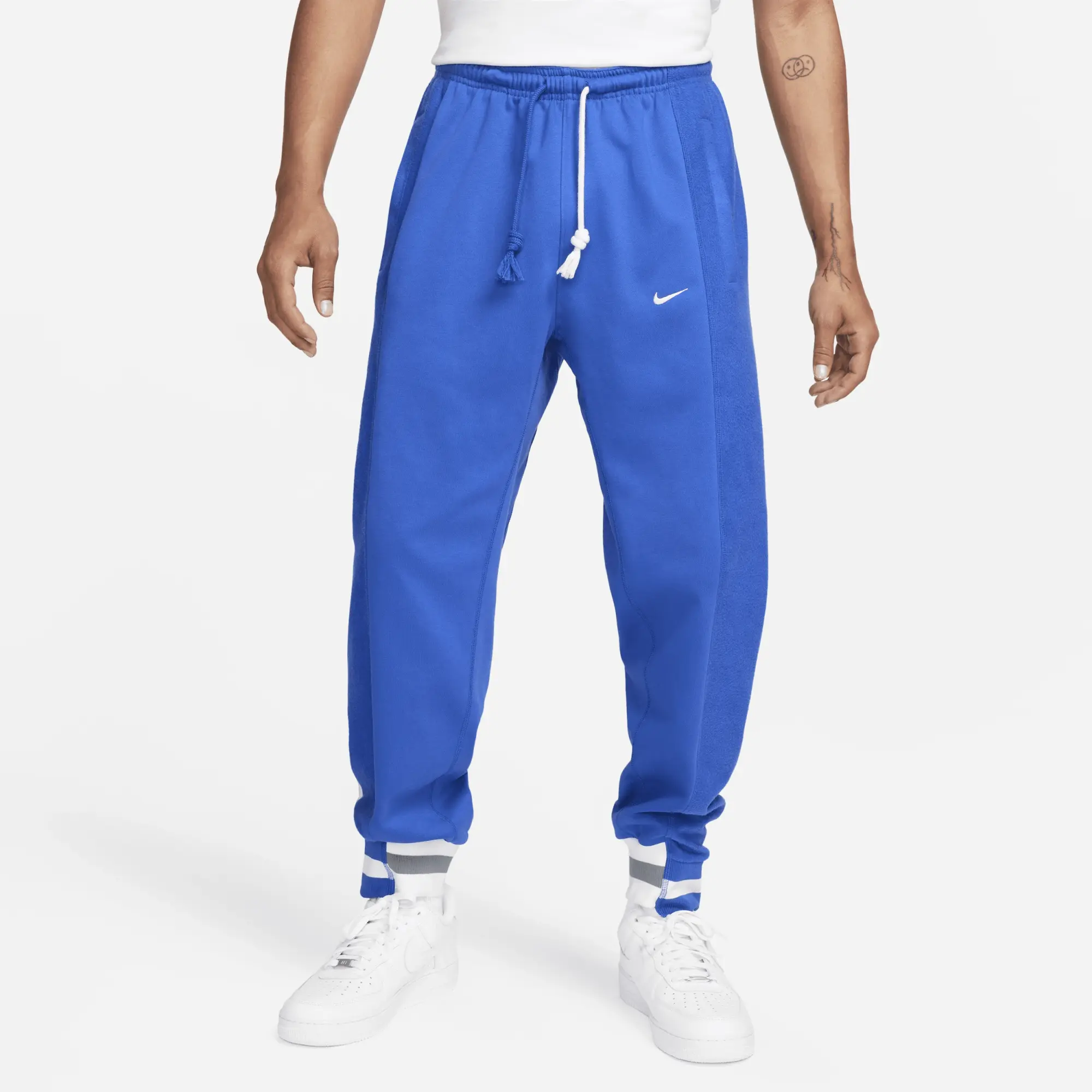 Nike Dri-FIT Standard Issue Men's Basketball Trousers - Blue