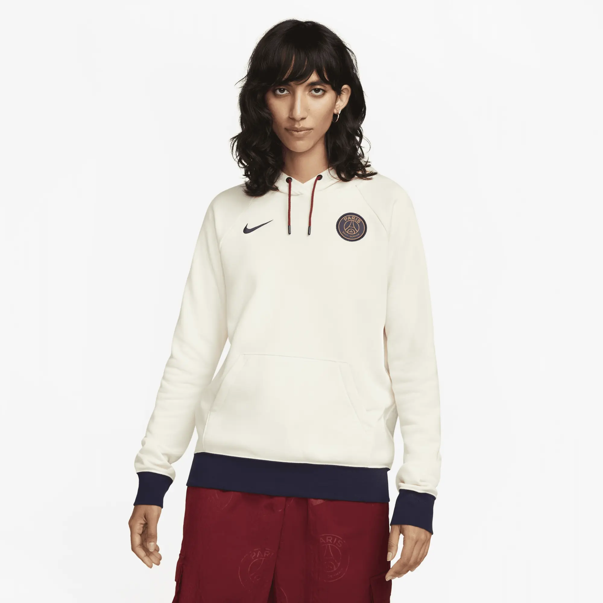Paris Saint-Germain Essential Women's Nike Football Fleece Pullover Hoodie - White