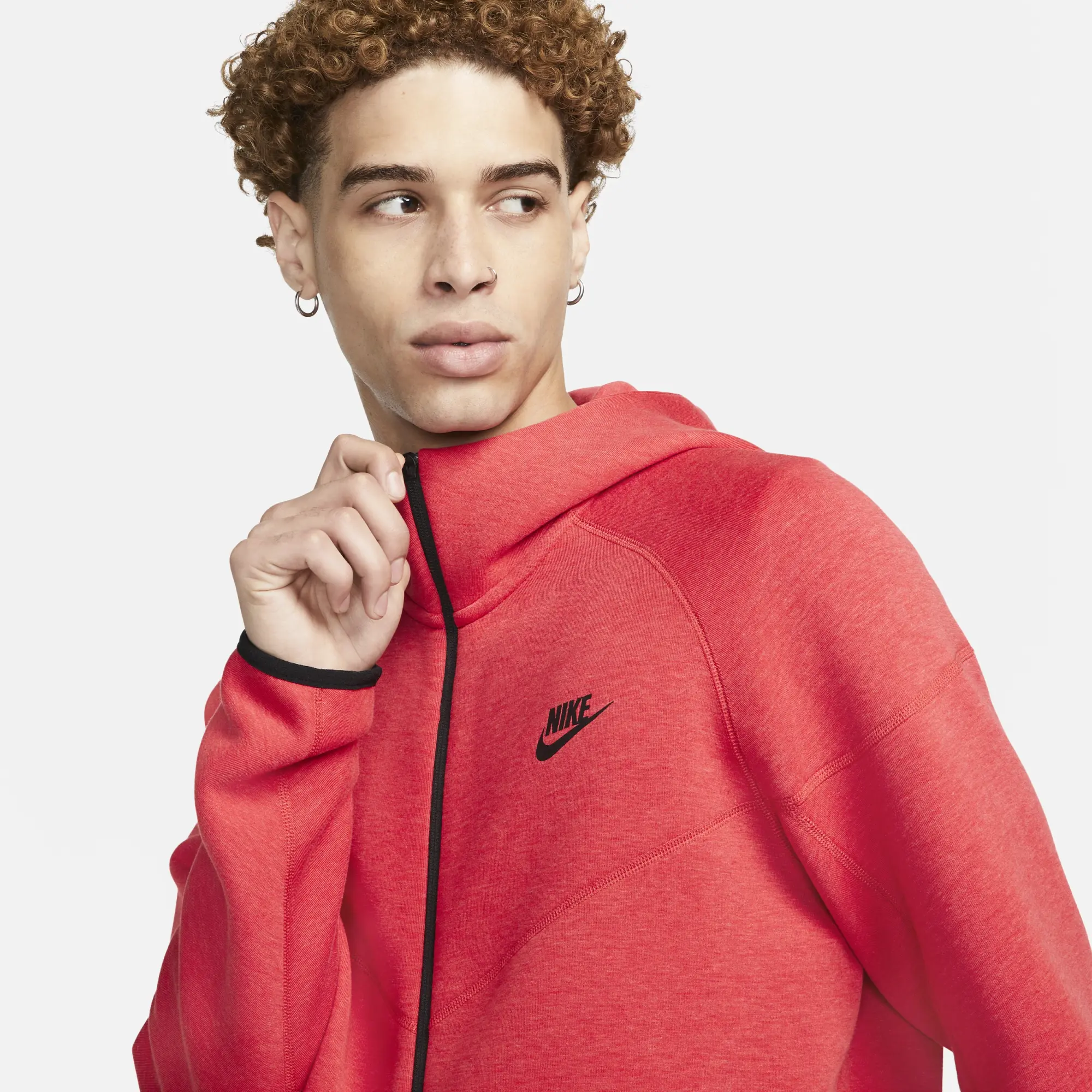 Nike Sportswear Tech Fleece Windrunner Men's Full-Zip Hoodie - Red