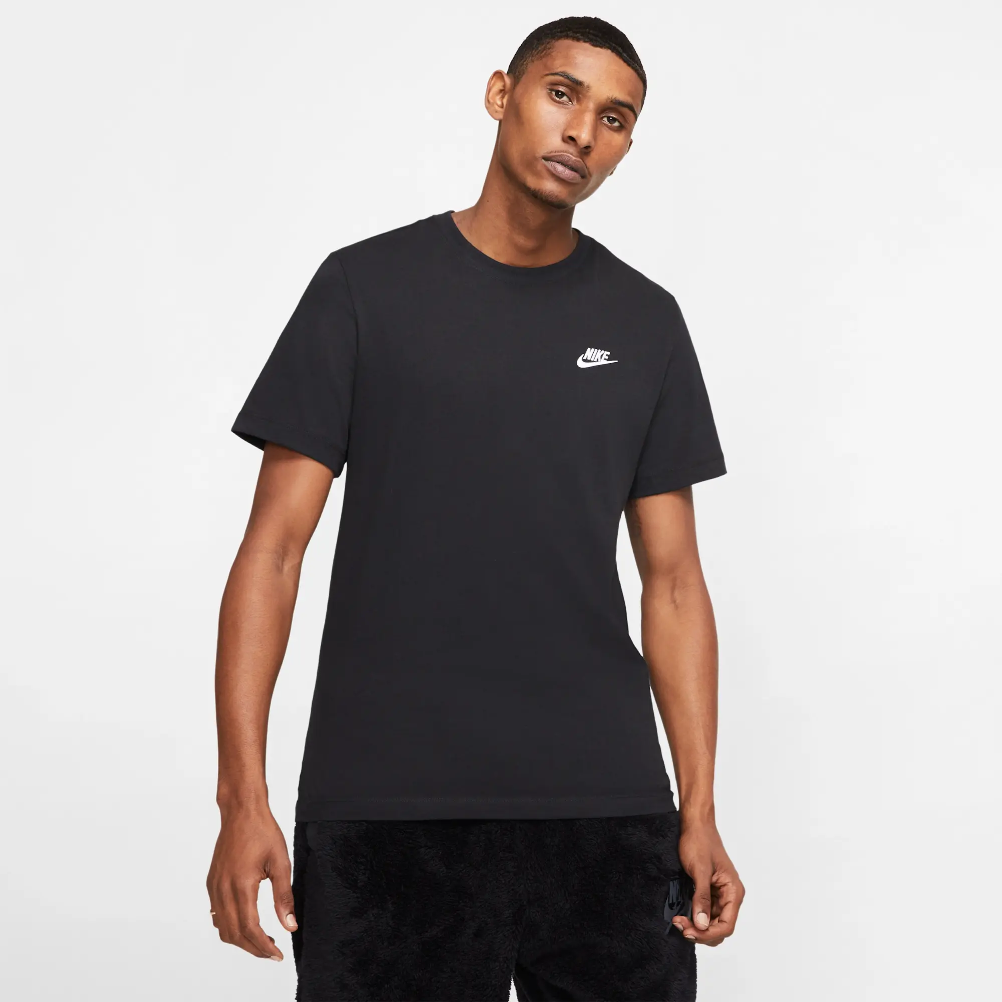 Nike Sportswear Club Men's T-Shirt - Black - Cotton