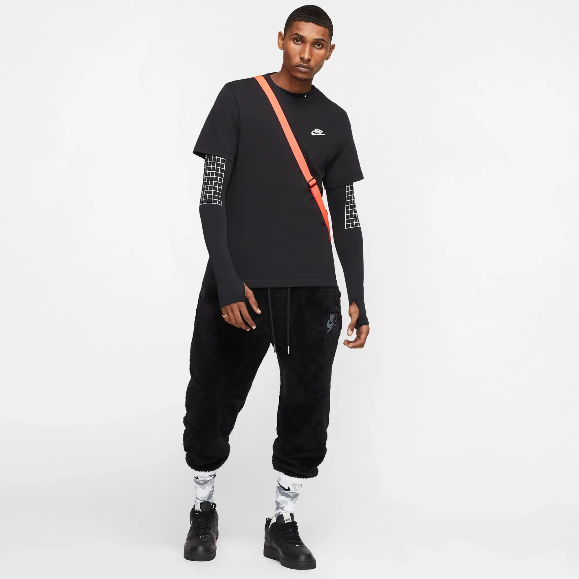 Nike Sportswear Club Men's T-Shirt - Black - Cotton