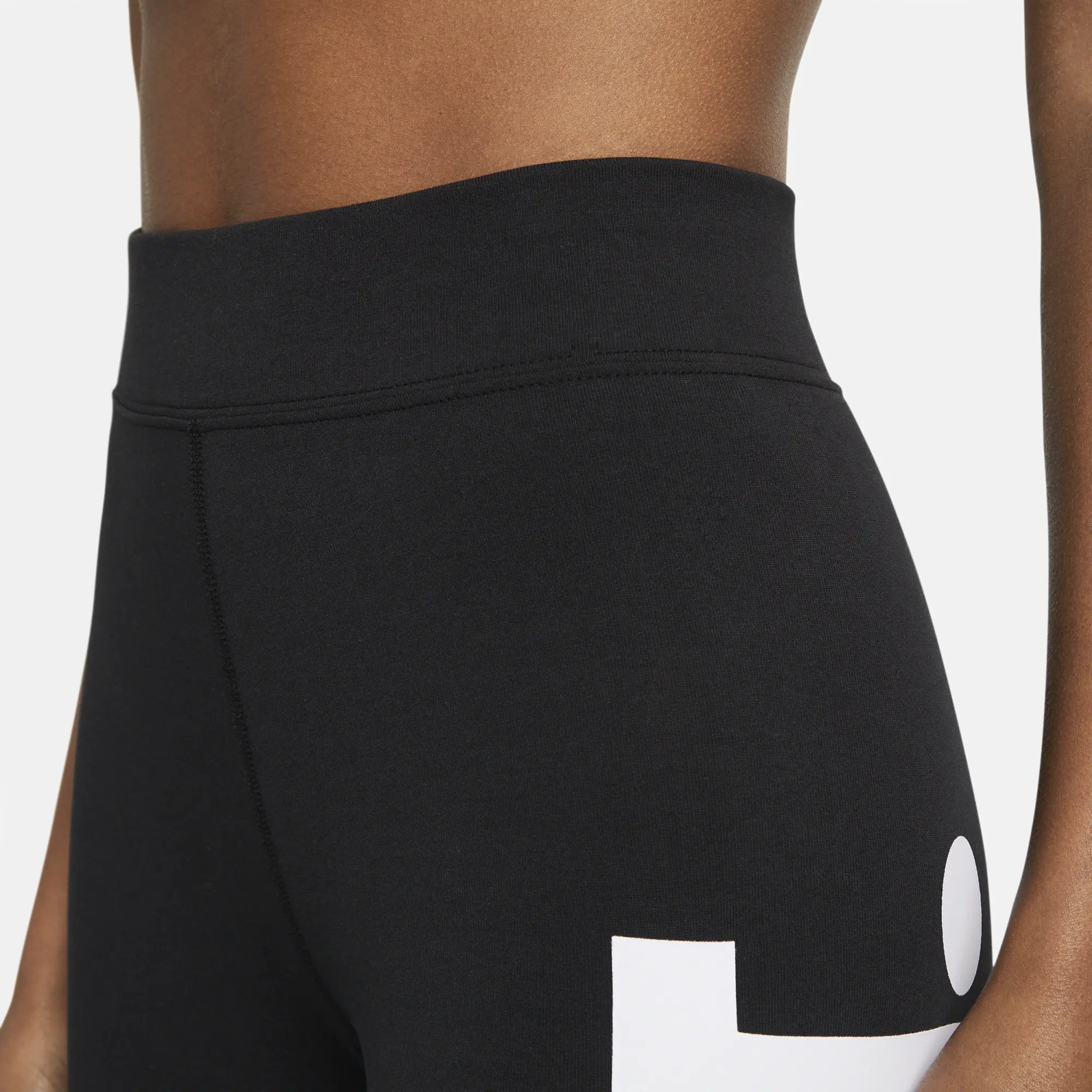 Nike Sportswear Essential High Waist Leggings