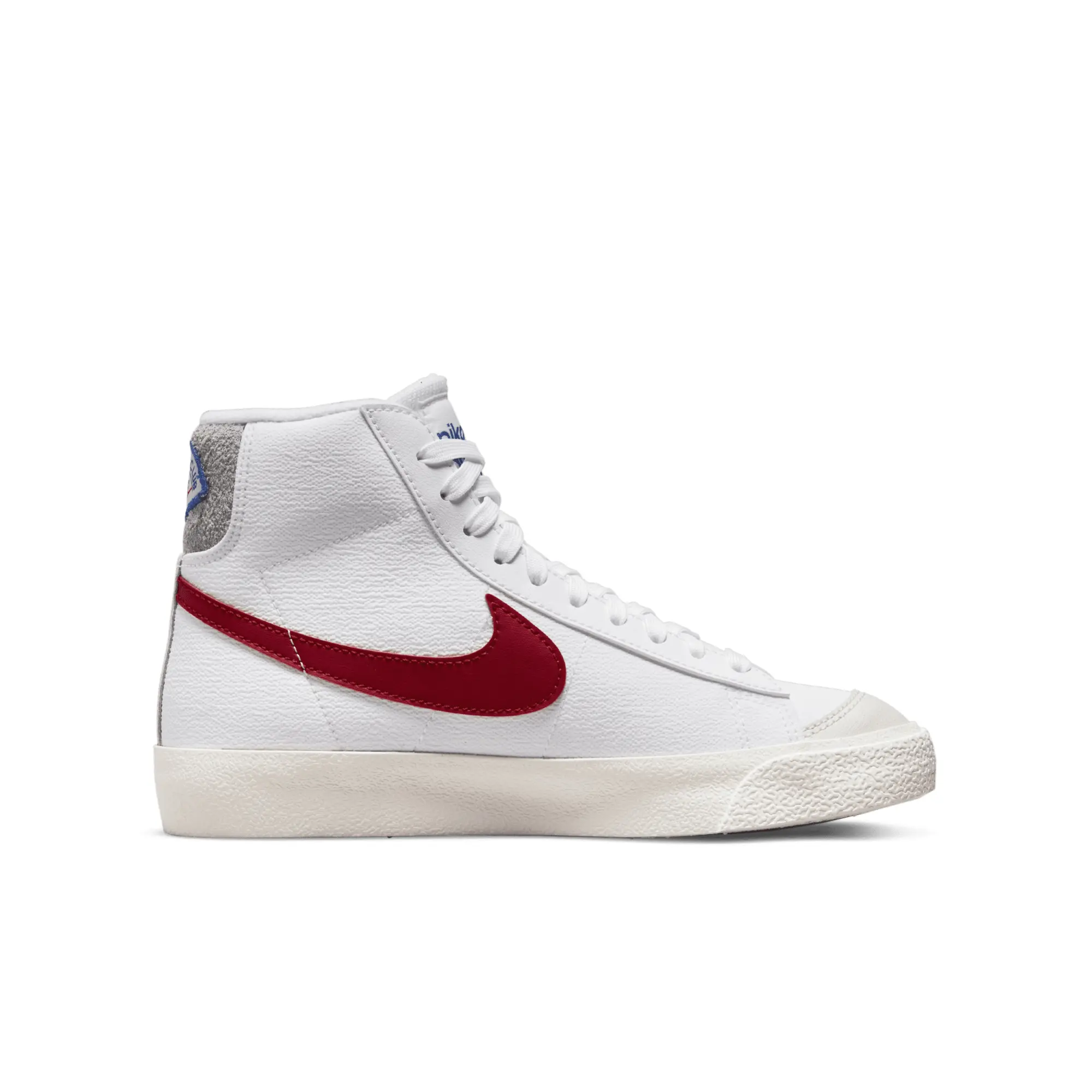 Nike white & red blazer mid 77 Youth trainers