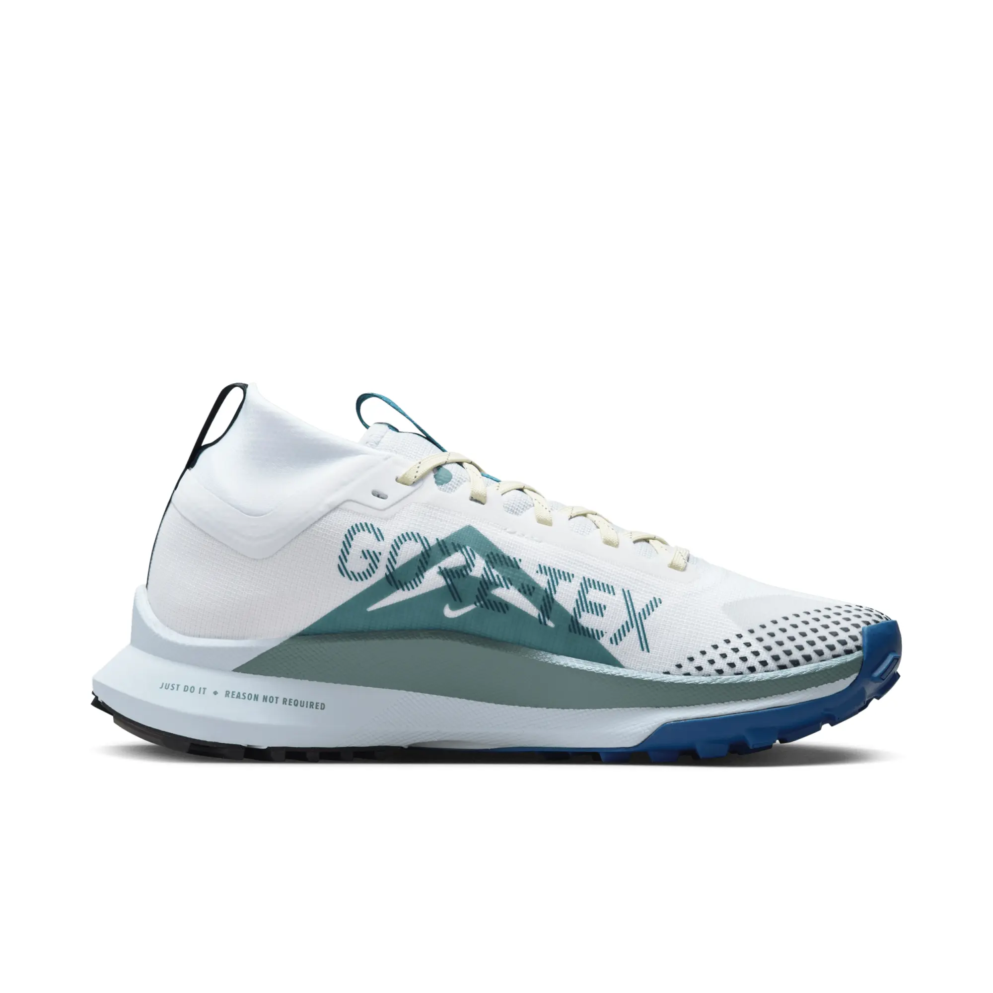 Nike Running Reactx Pegasus Trail 4 Gore-Tex Trainers In White And Grey