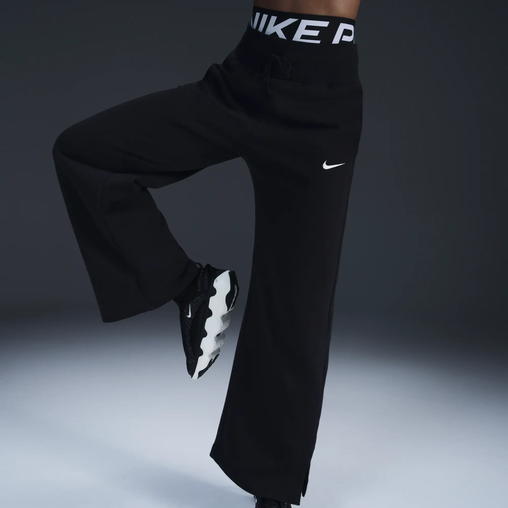 Nike Phoenix Fleece Wide Leg Joggers - Black - Womens