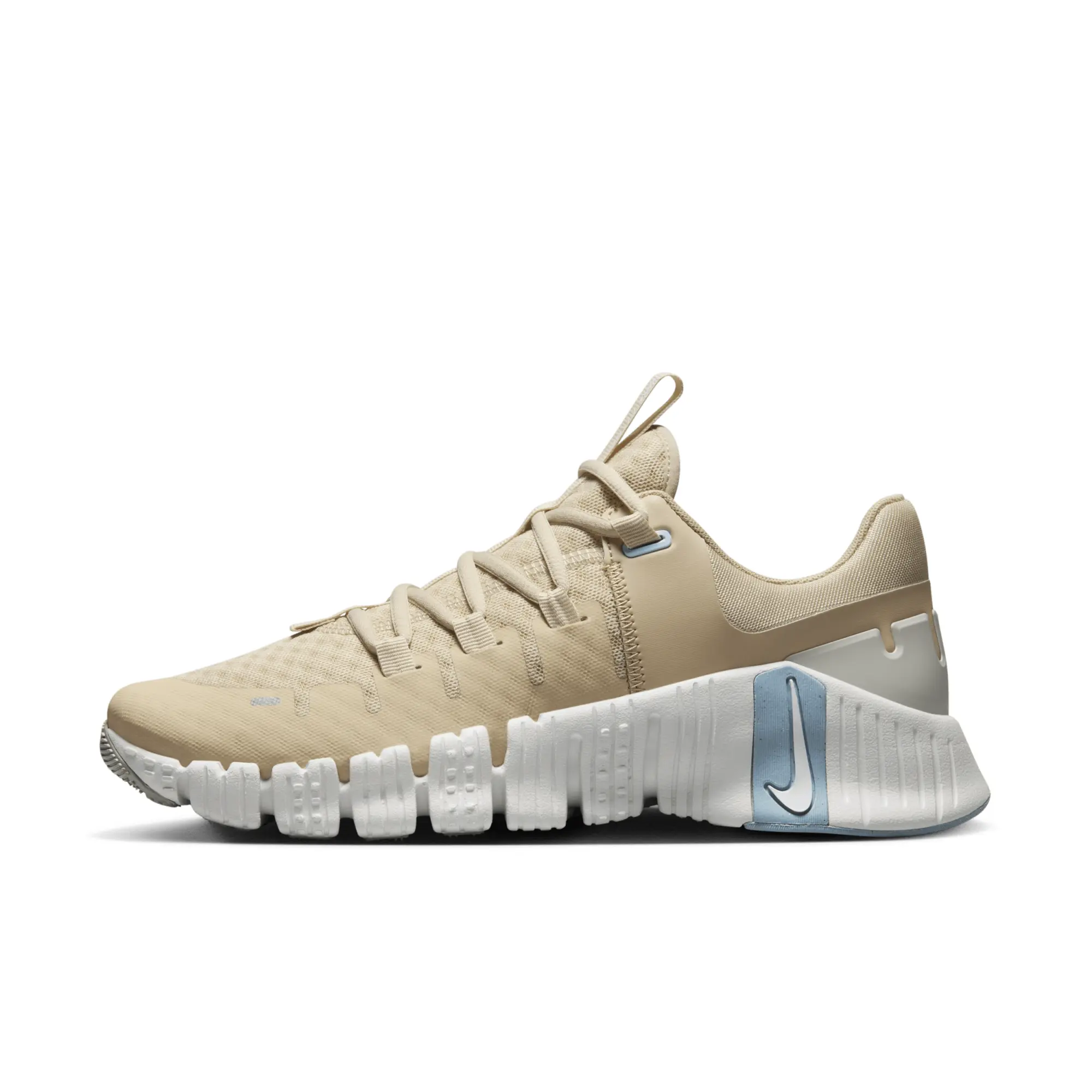 Nike Training Metcon 5 Trainers In Beige And Blue-Neutral