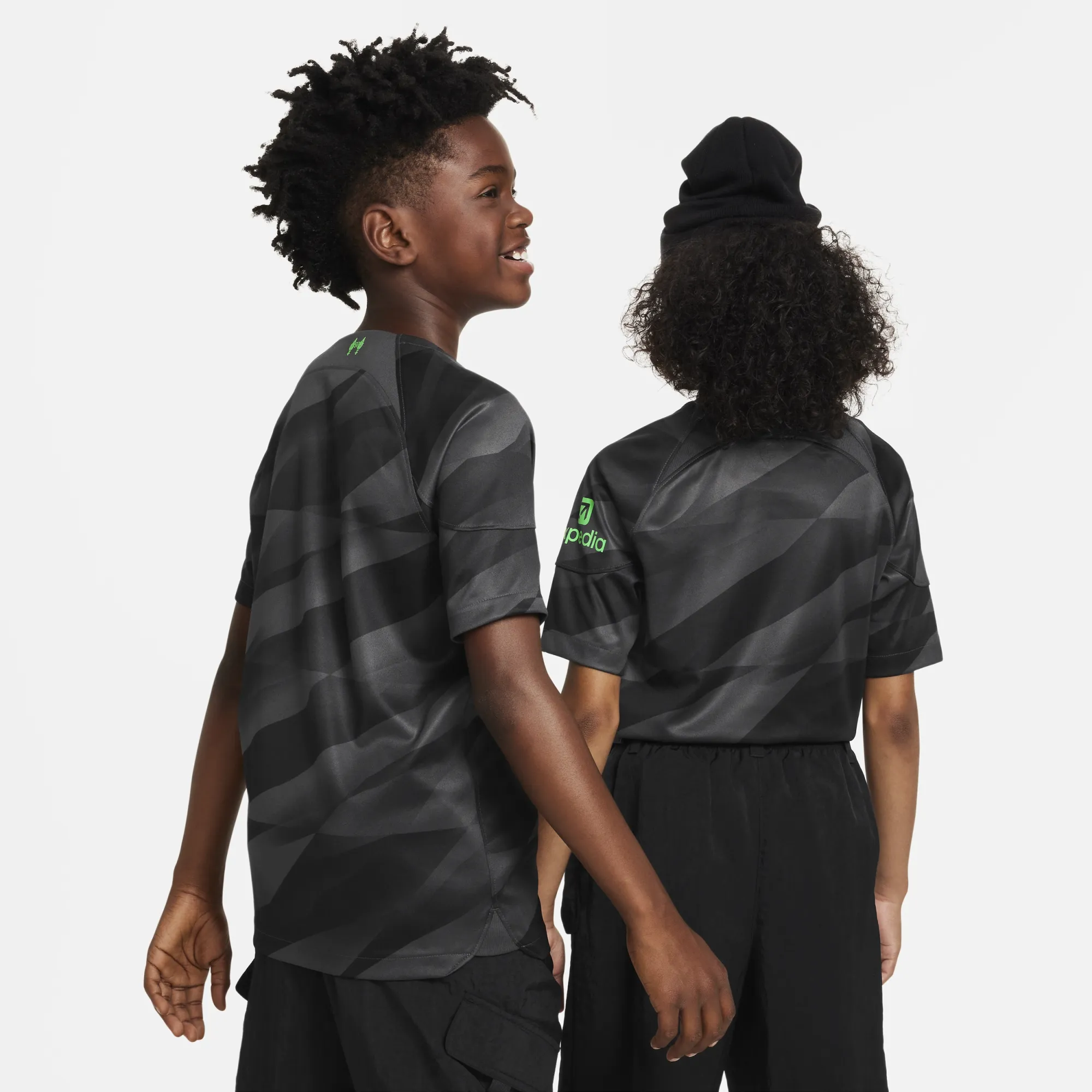 Nike Liverpool Kids SS Goalkeeper Home Shirt 2023/24 | DX2765-061
