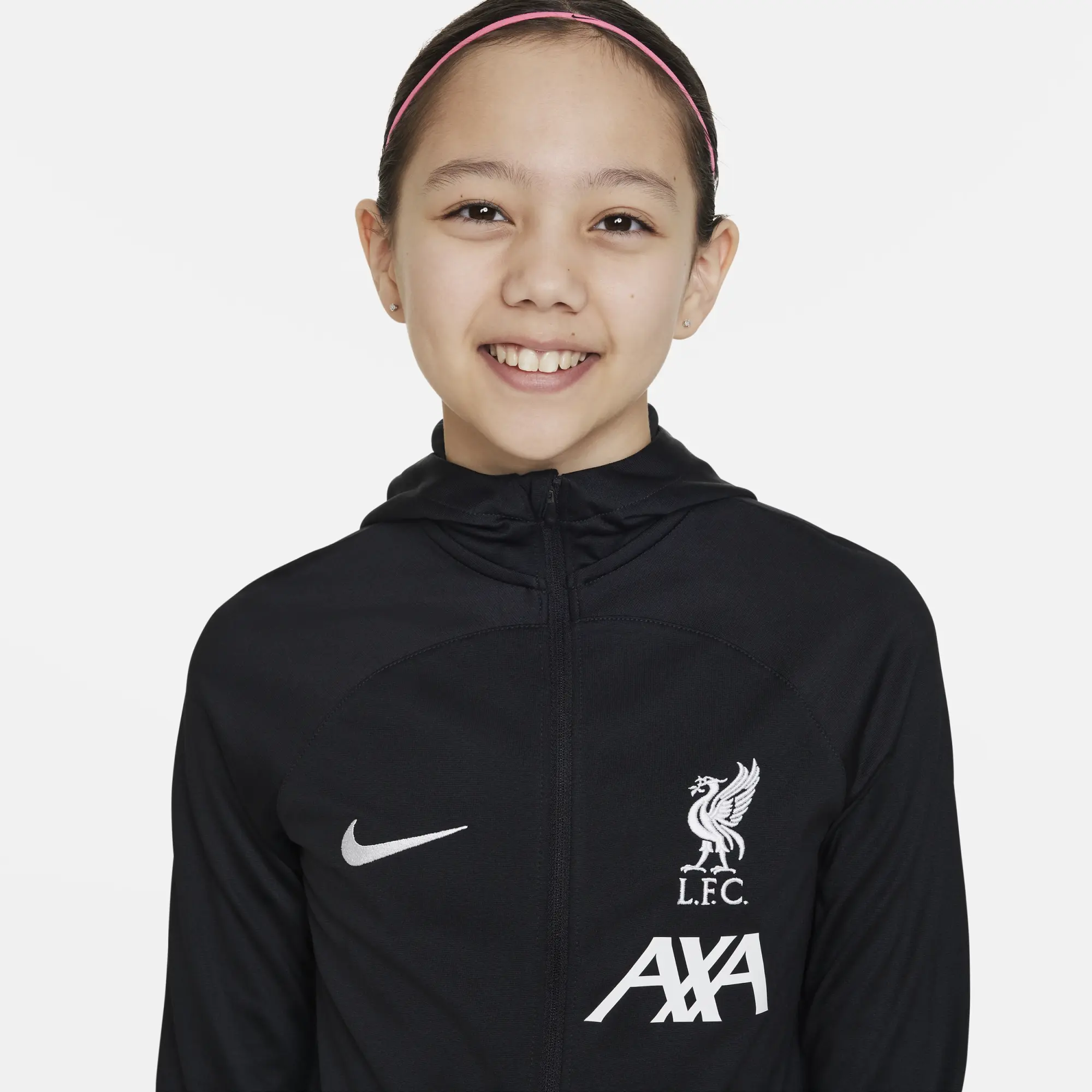 Liverpool boys tracksuit deals