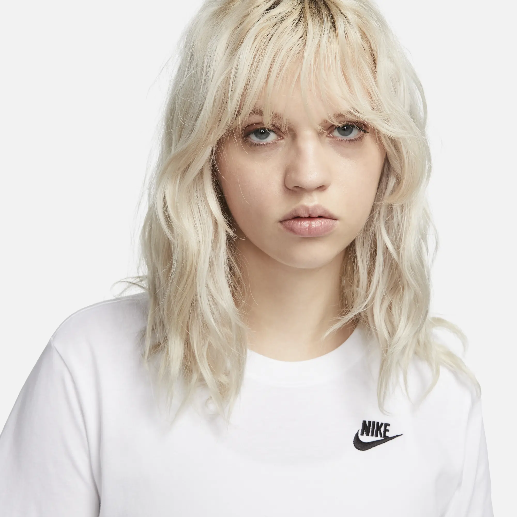 Nike Sportswear Women's Club T-Shirt - White
