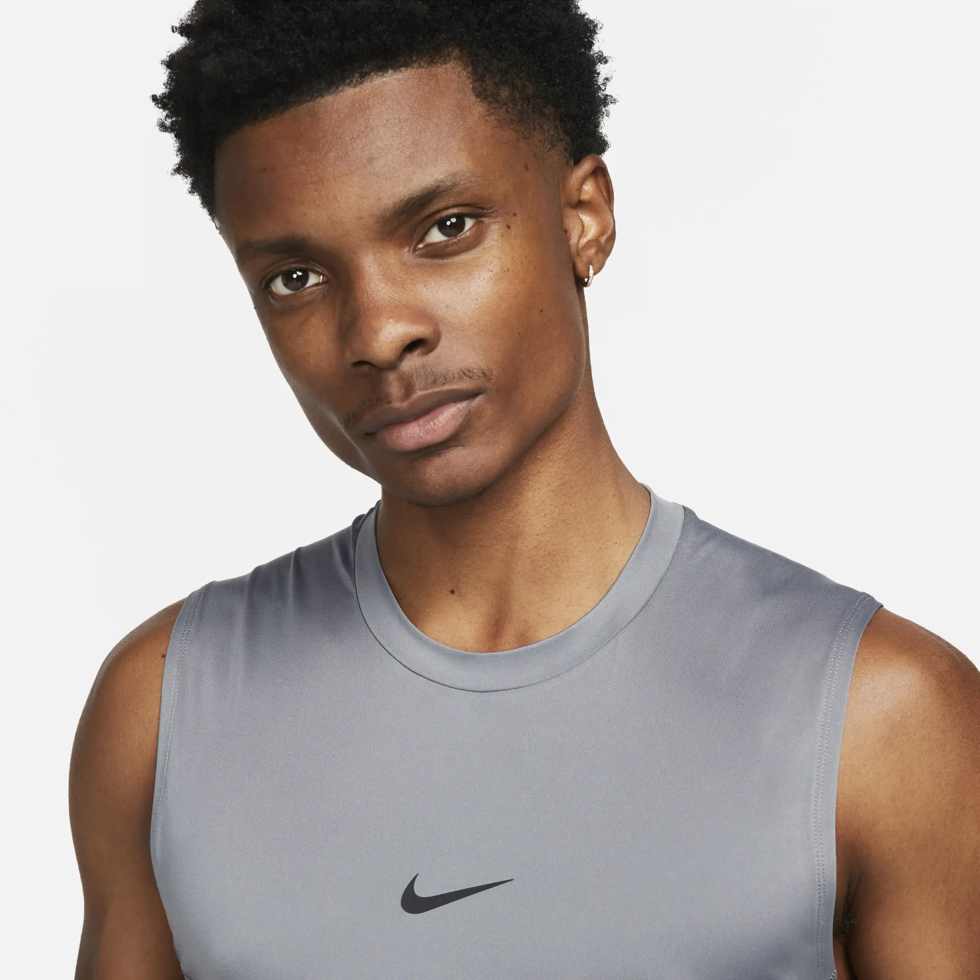 Nike Pro Men's Dri-FIT Tight Sleeveless Fitness Top - Grey