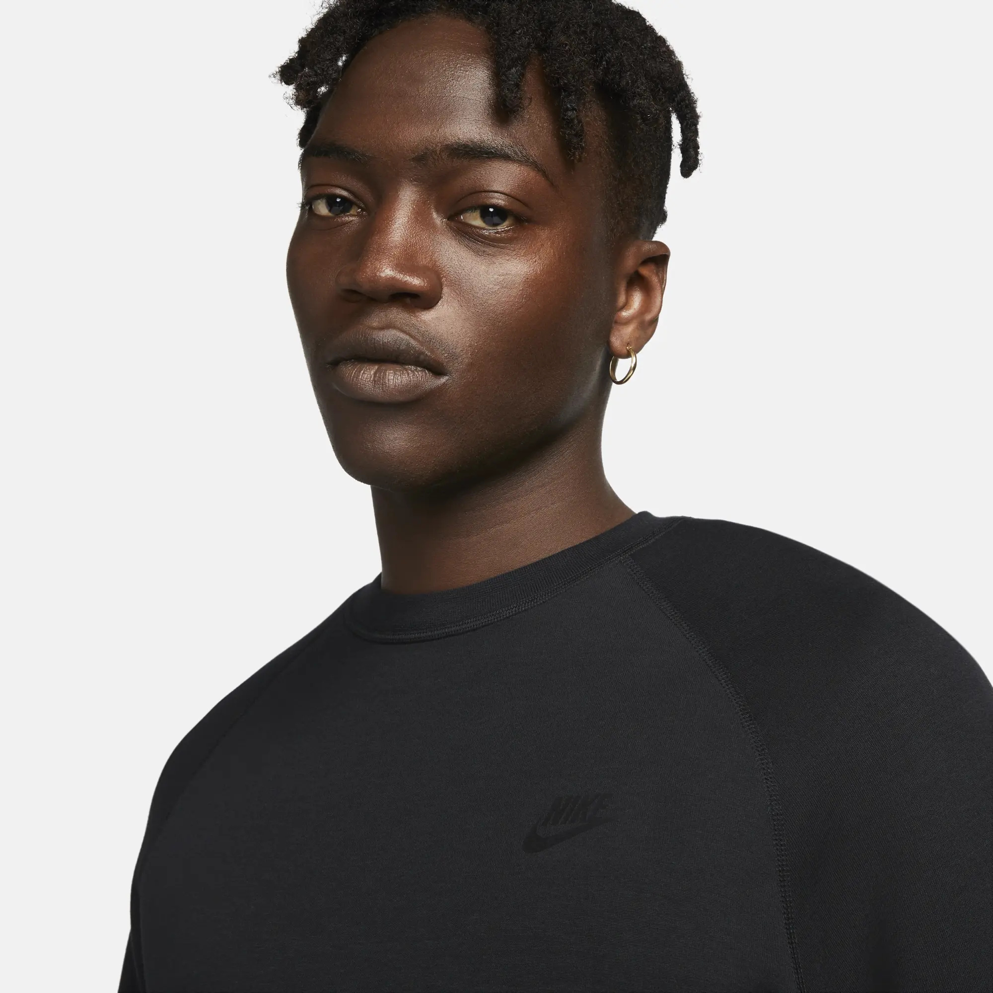 Nike Sportswear Tech Fleece Men's Crew - Black - Sustainable Blends Minimum