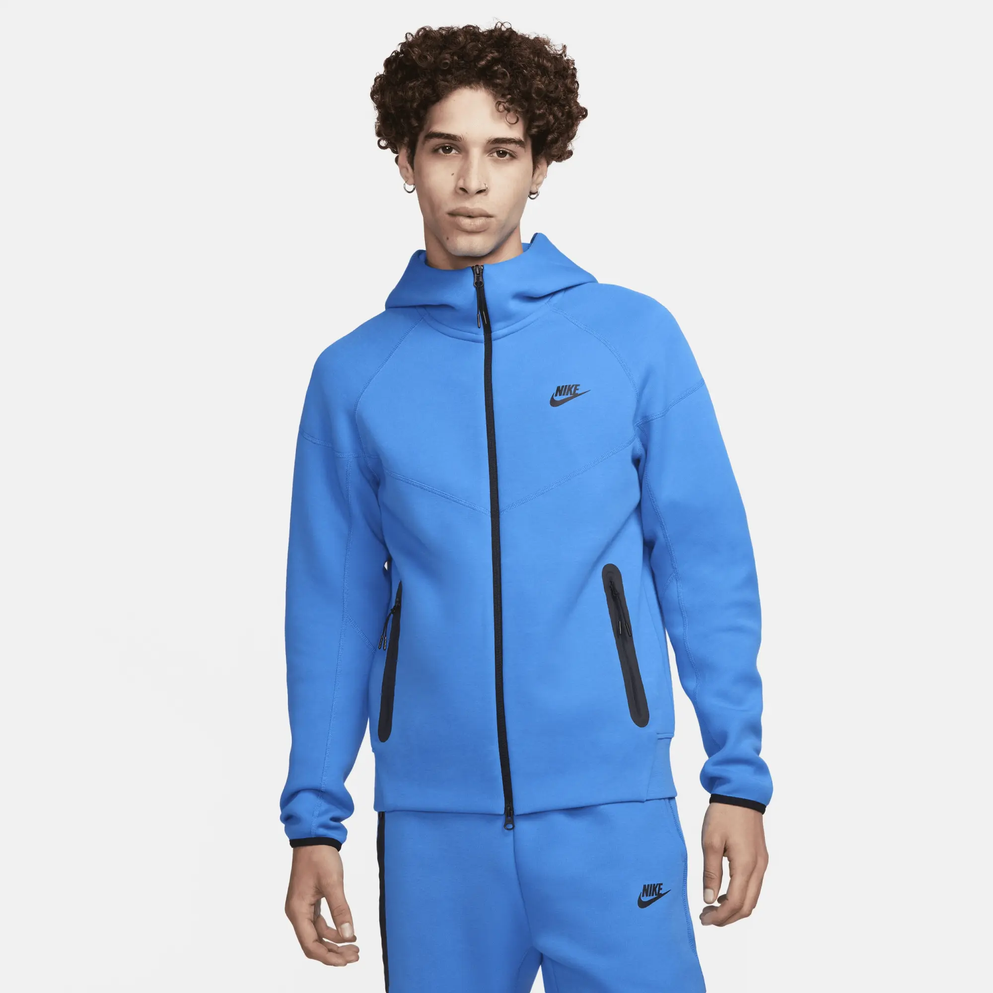 Nike Sportswear Tech Fleece Windrunner Men s Full Zip Hoodie Blue Sustainable Blends Minimum FB7921 435 FOOTY.COM