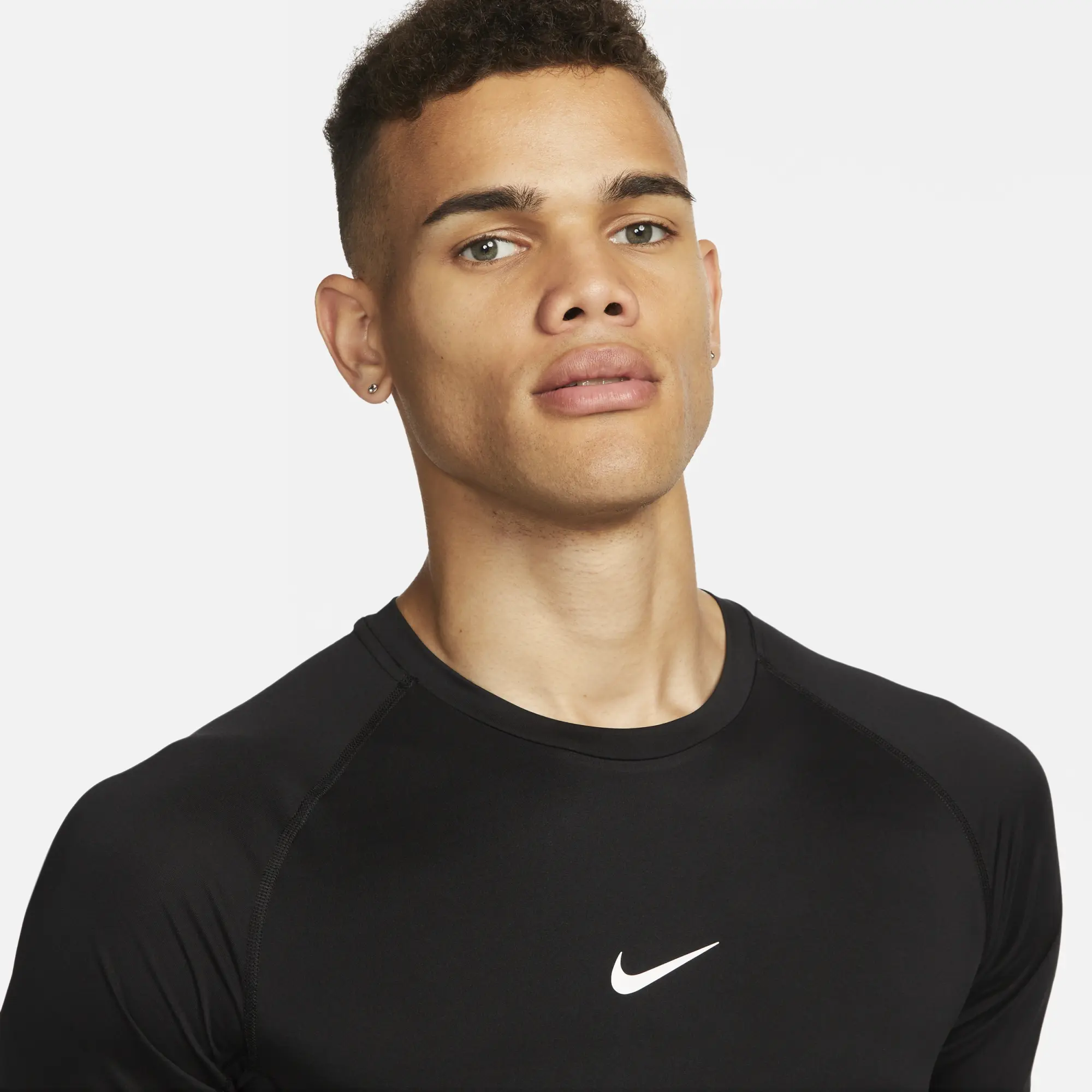 Nike Pro Men's Dri-FIT Tight Short-Sleeve Fitness Top - Black - Recycled Polyester Minimum