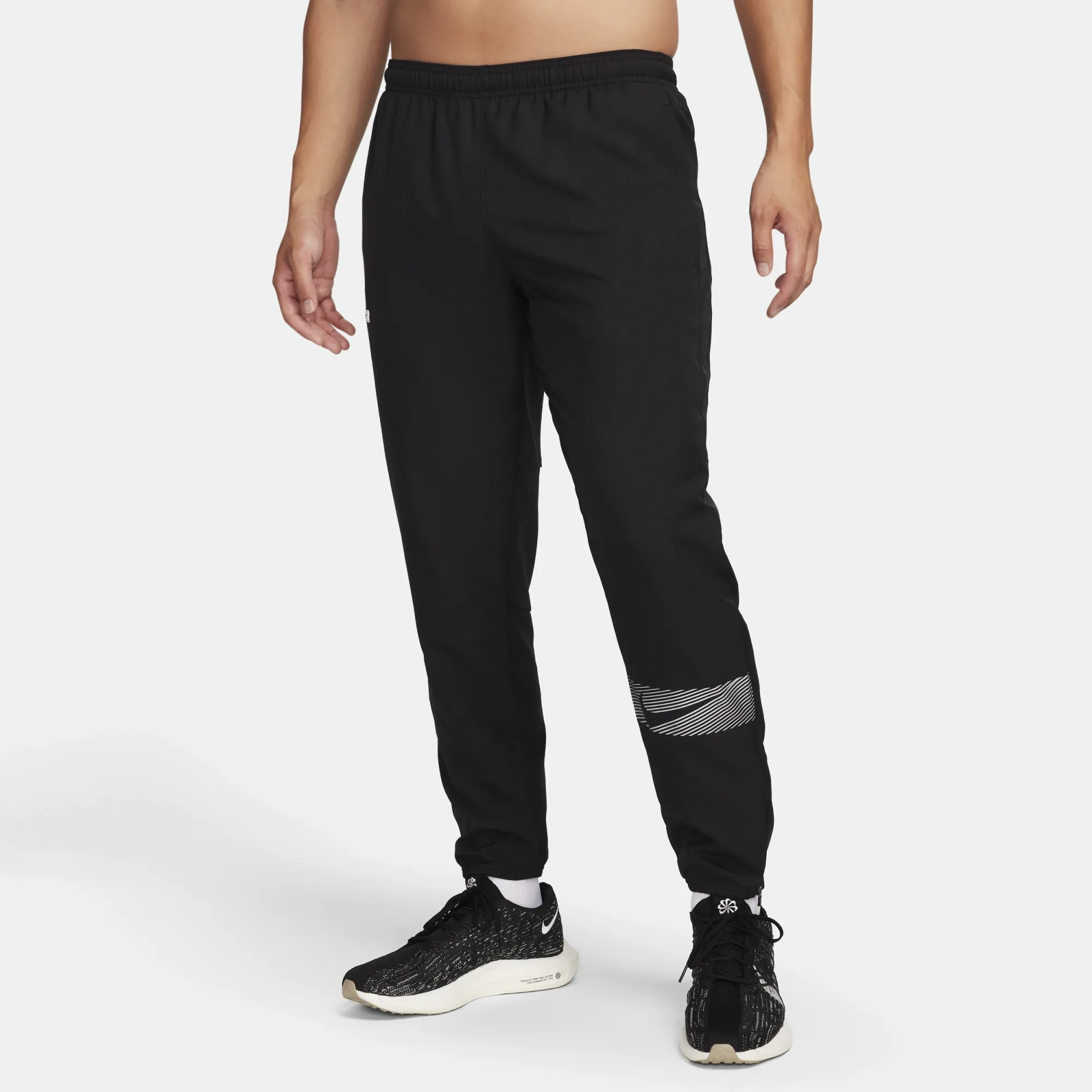 Nike Dri FIT Challenger Flash Pants
