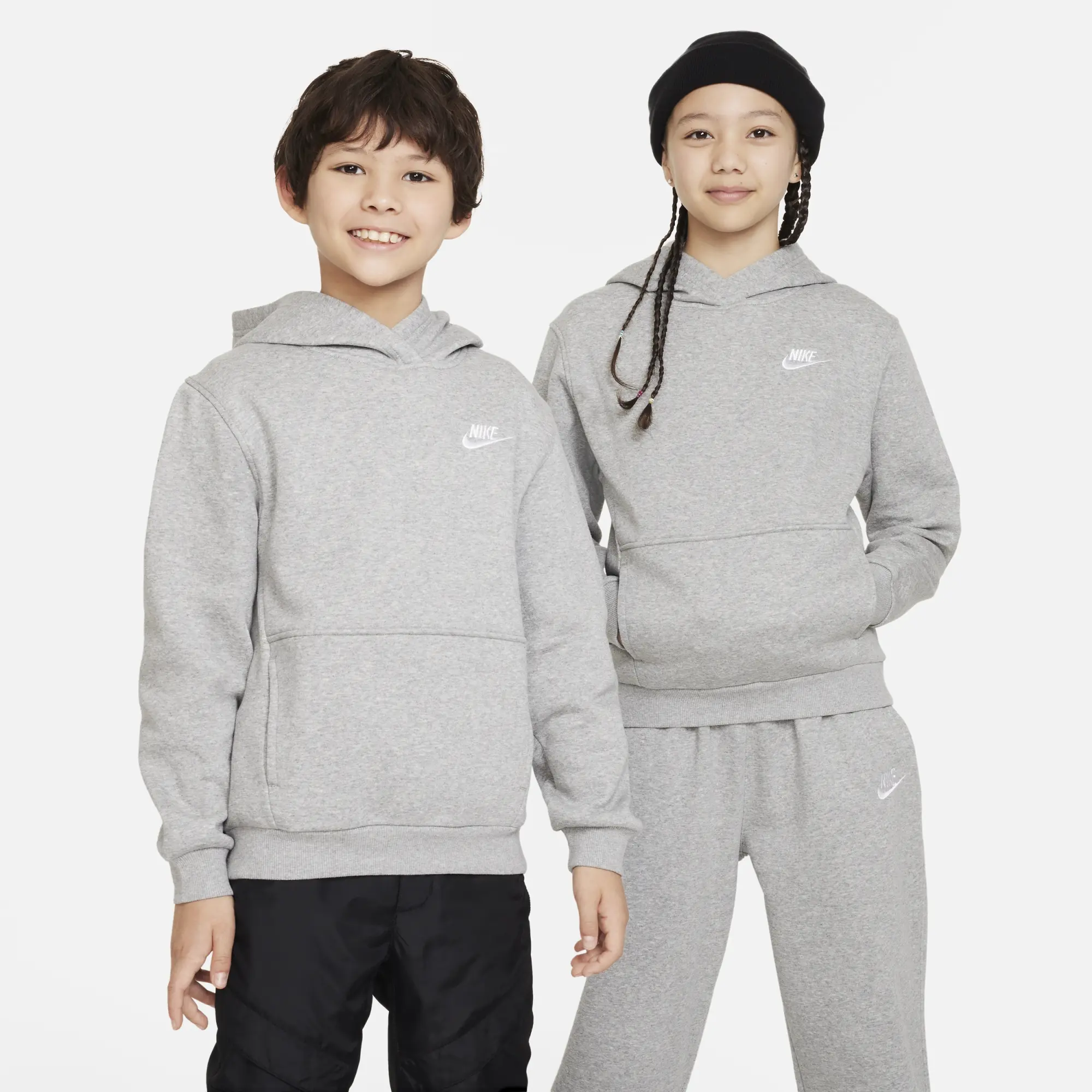 Nike Older Kids Club Fleece Hoodie in Grey/White