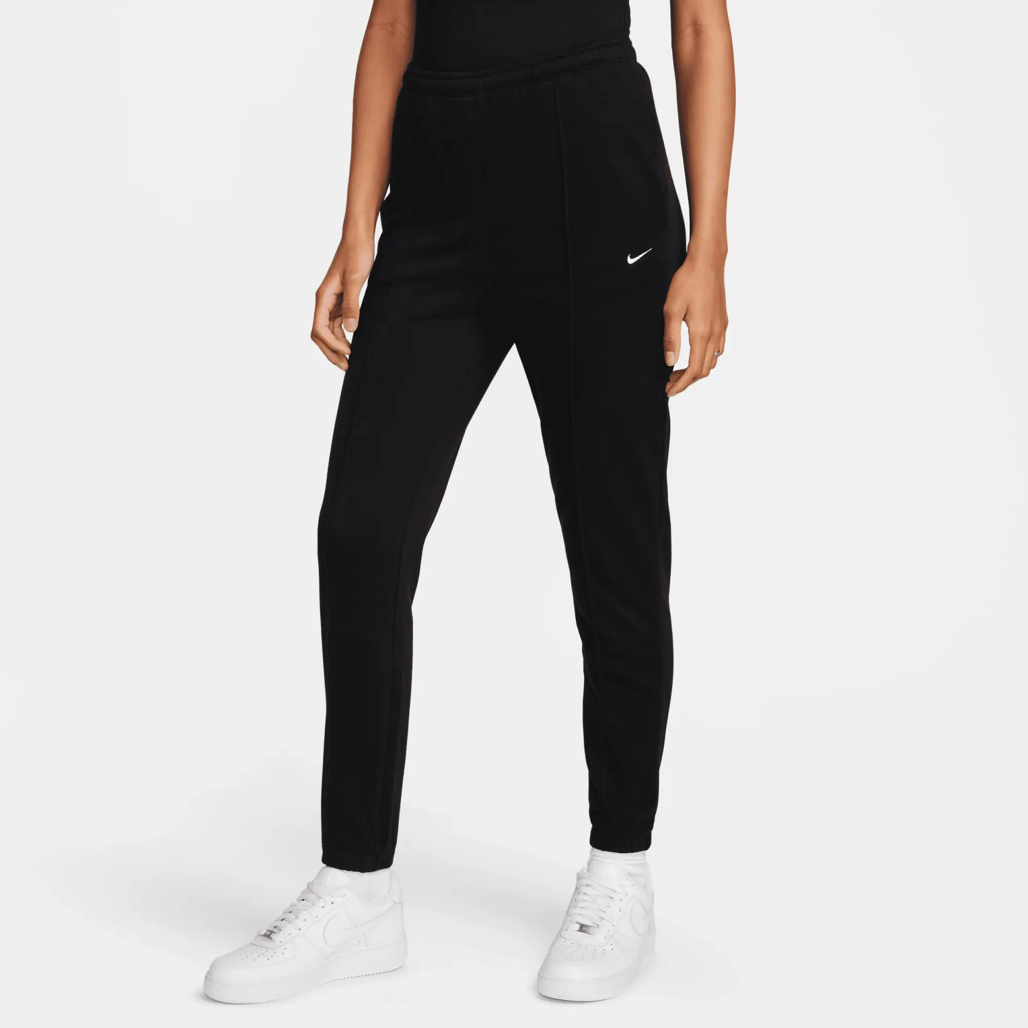 Nike Sportswear Chill Terry Women's Slim High-Waisted French Terry Tracksuit Bottoms - Black