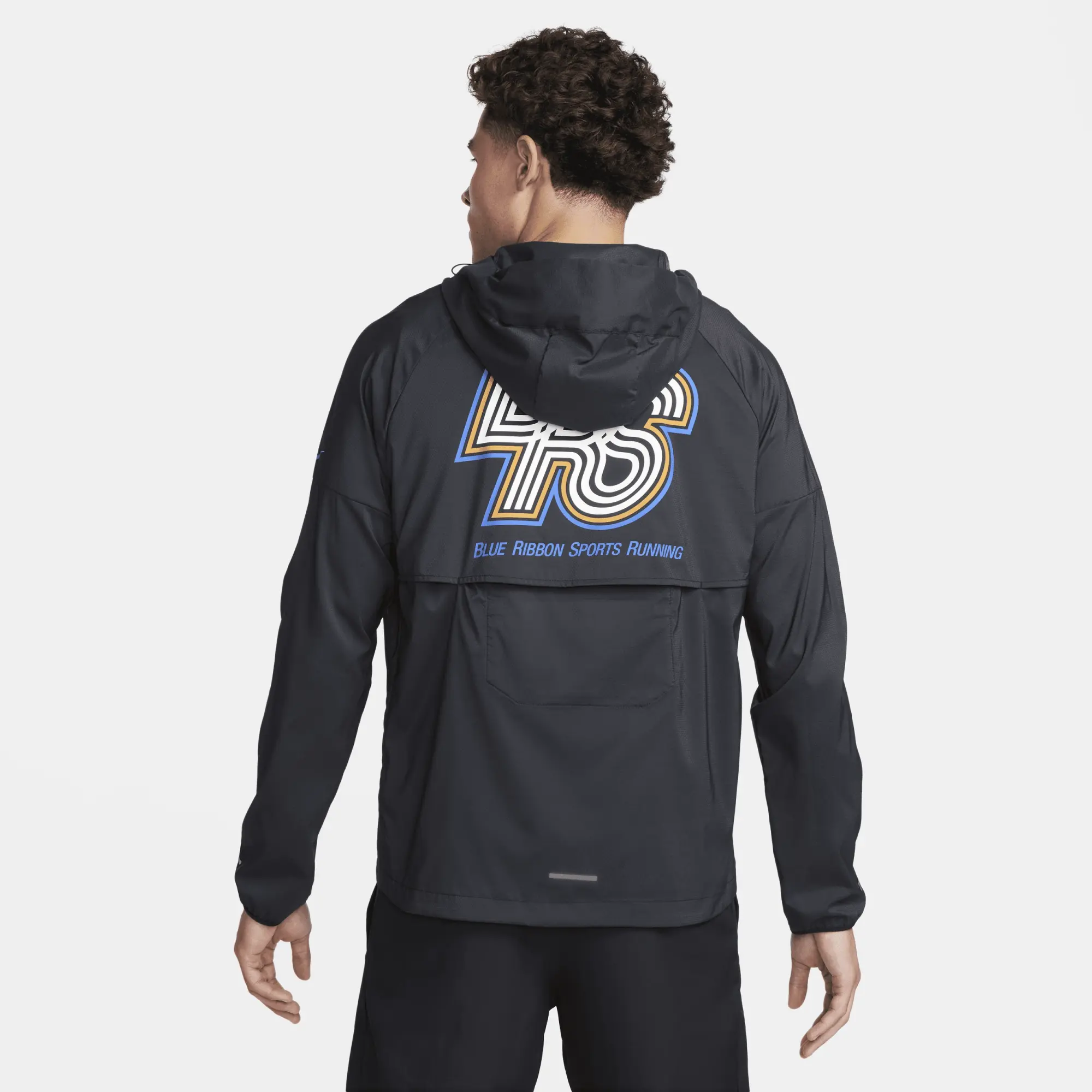 Nike Windrunner Running Energy Men's Repel Running Jacket - Black - Recycled Polyester Minimum