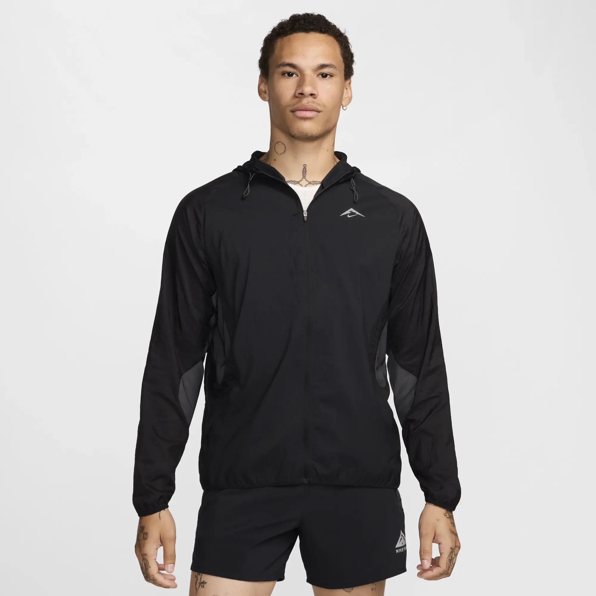 Nike Trail Aireez Men's Running Jacket - Black - Recycled Fibres Minimum